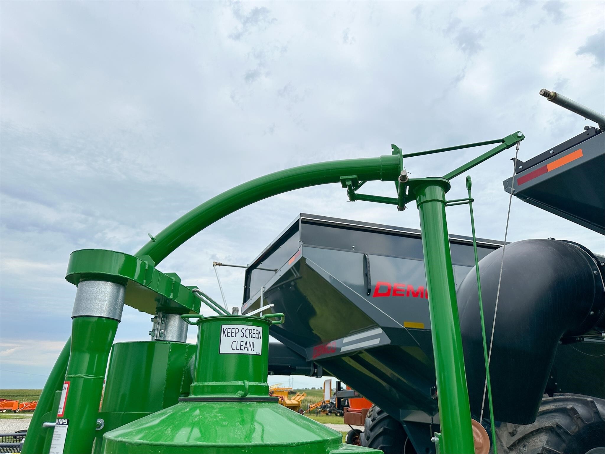2026 Handlair 404 Grain Vac