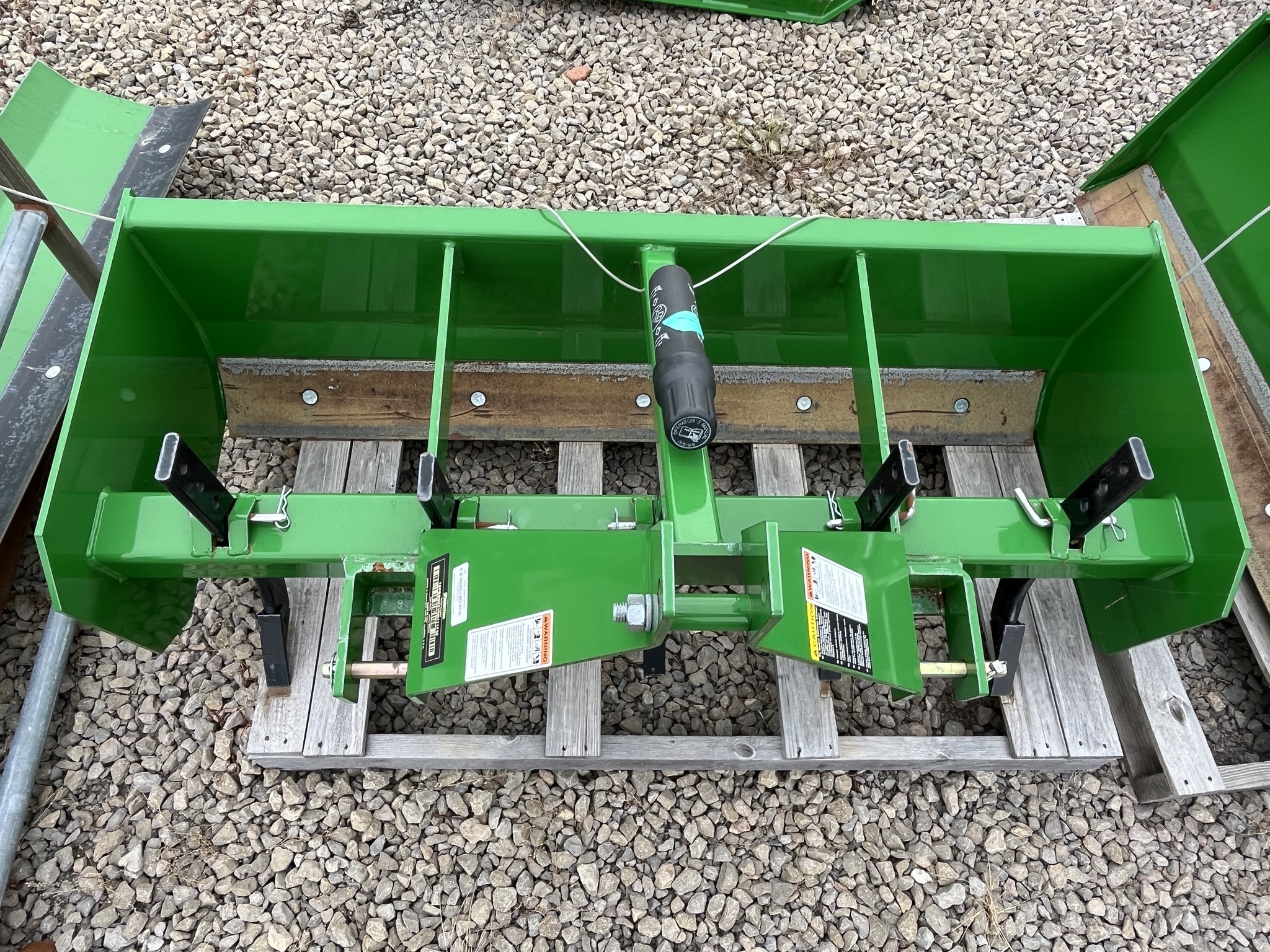 2024 Frontier BB5060 Blade