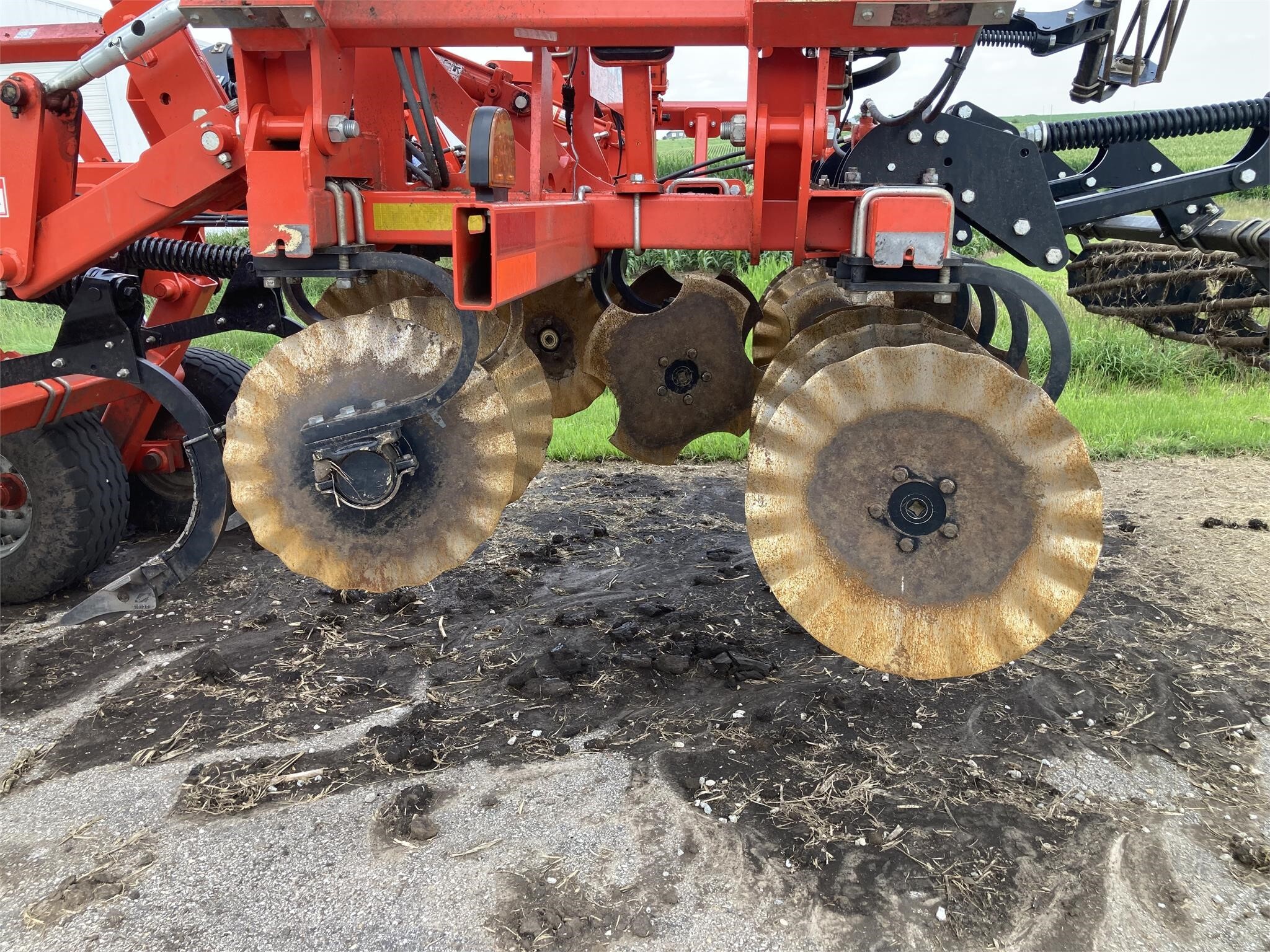 2021 Kuhn Krause 4856-11 V Ripper