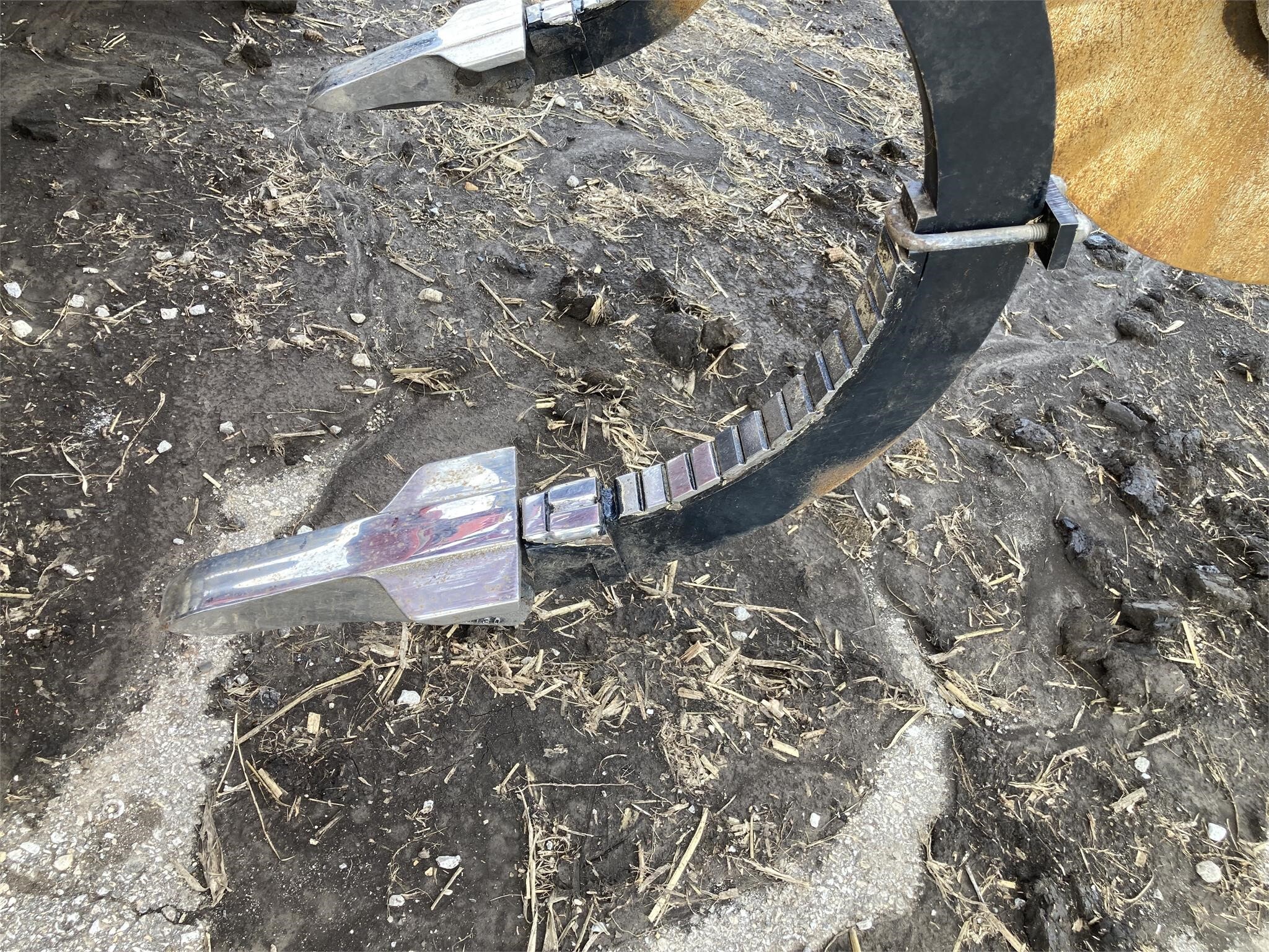 2021 Kuhn Krause 4856-11 V Ripper