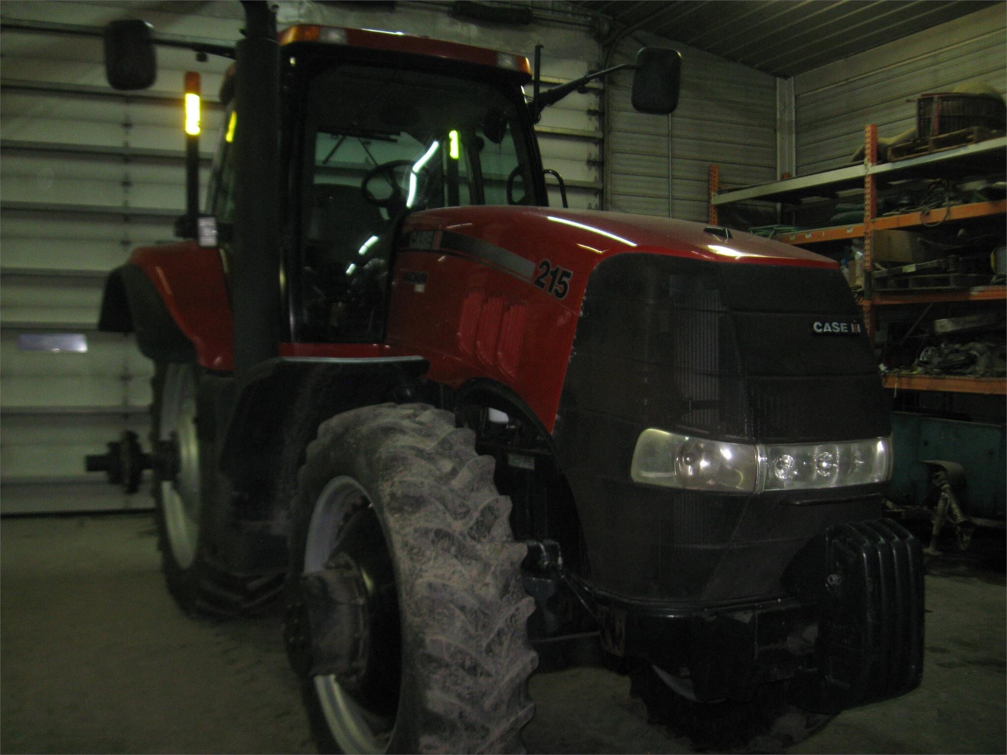 2009 Case IH Magnum 215 Tractor