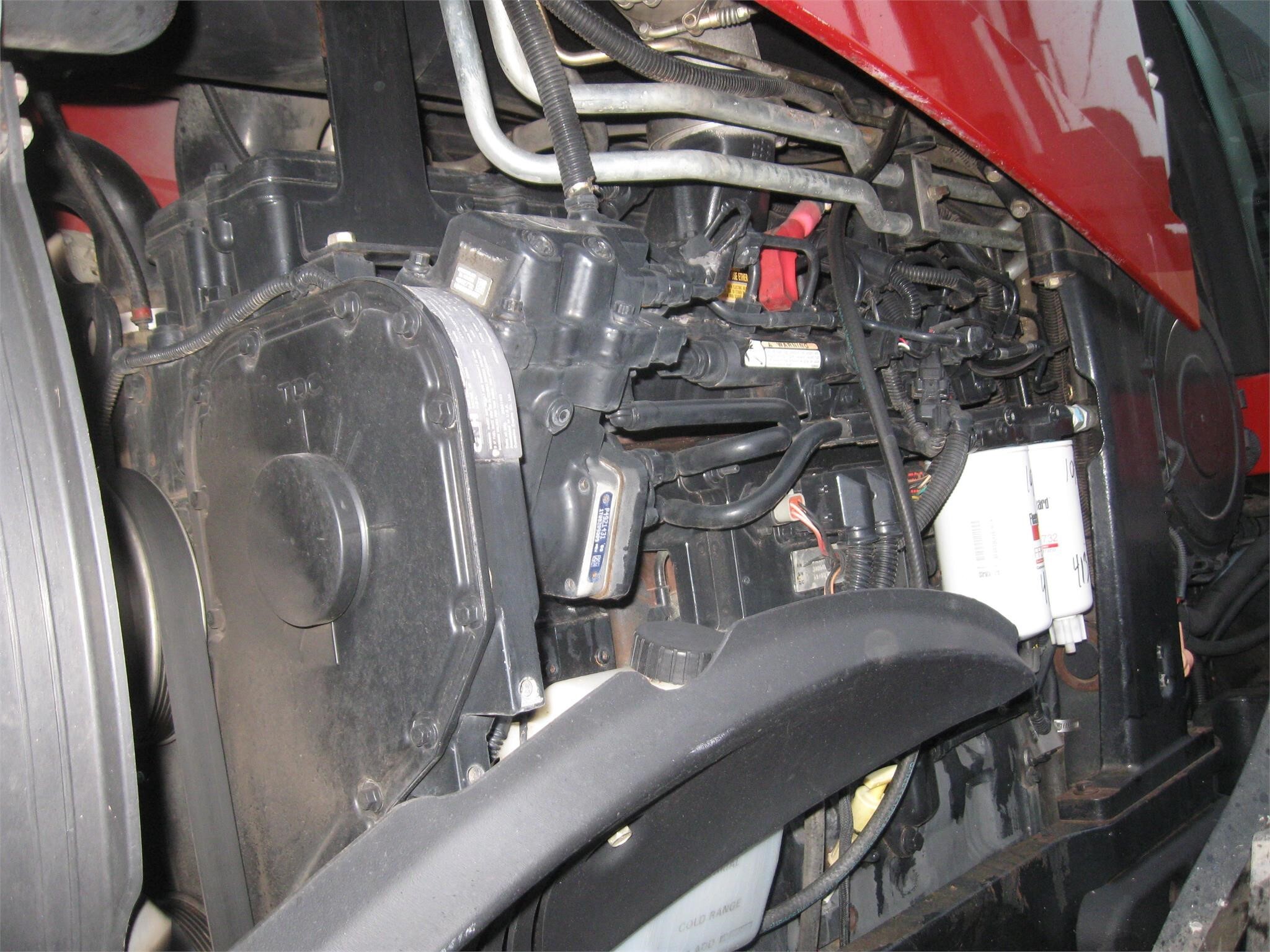 2009 Case IH Magnum 215 Tractor