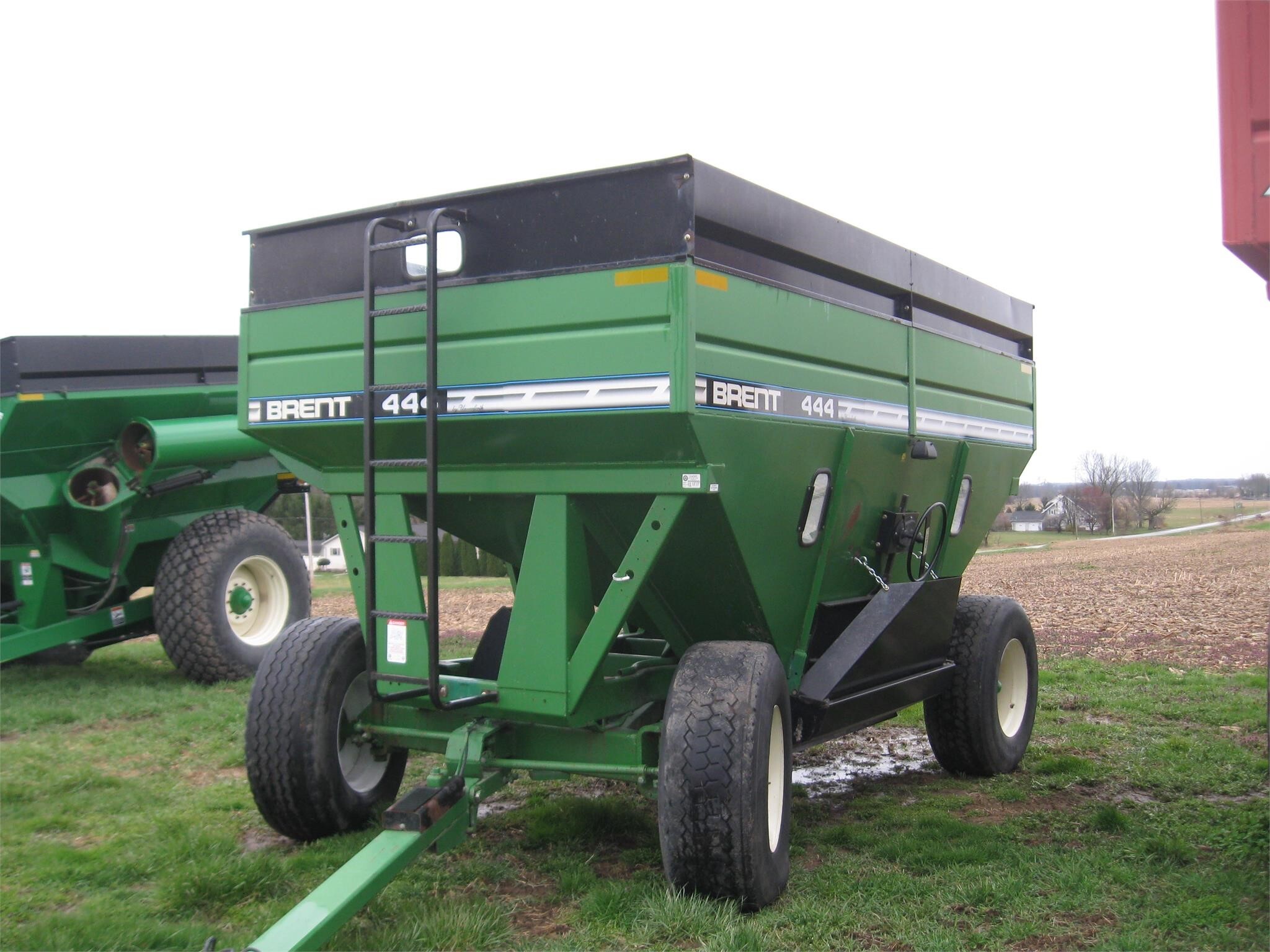  Brent 444 Gravity Wagon