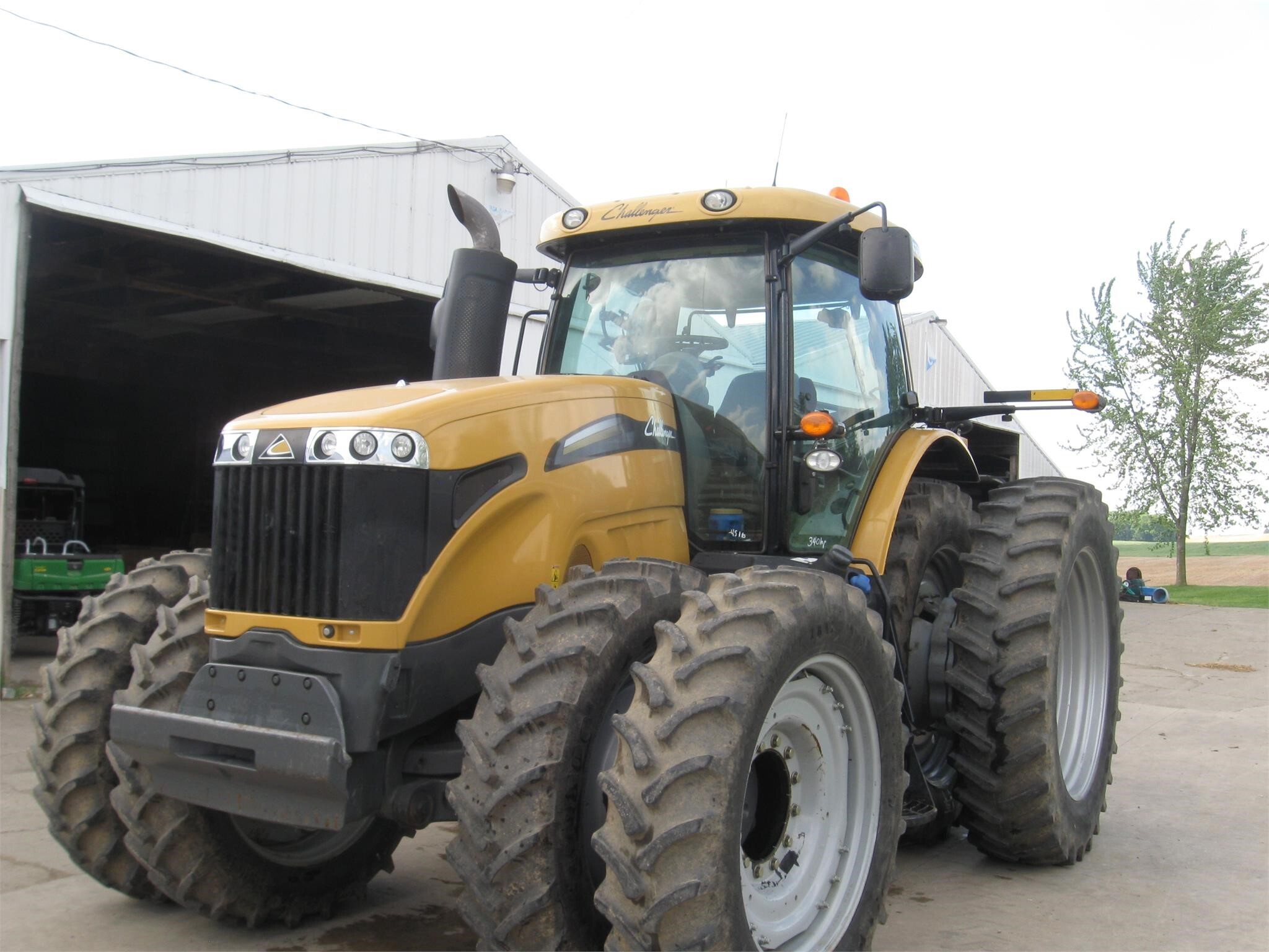 2013 Challenger MT665D Tractor