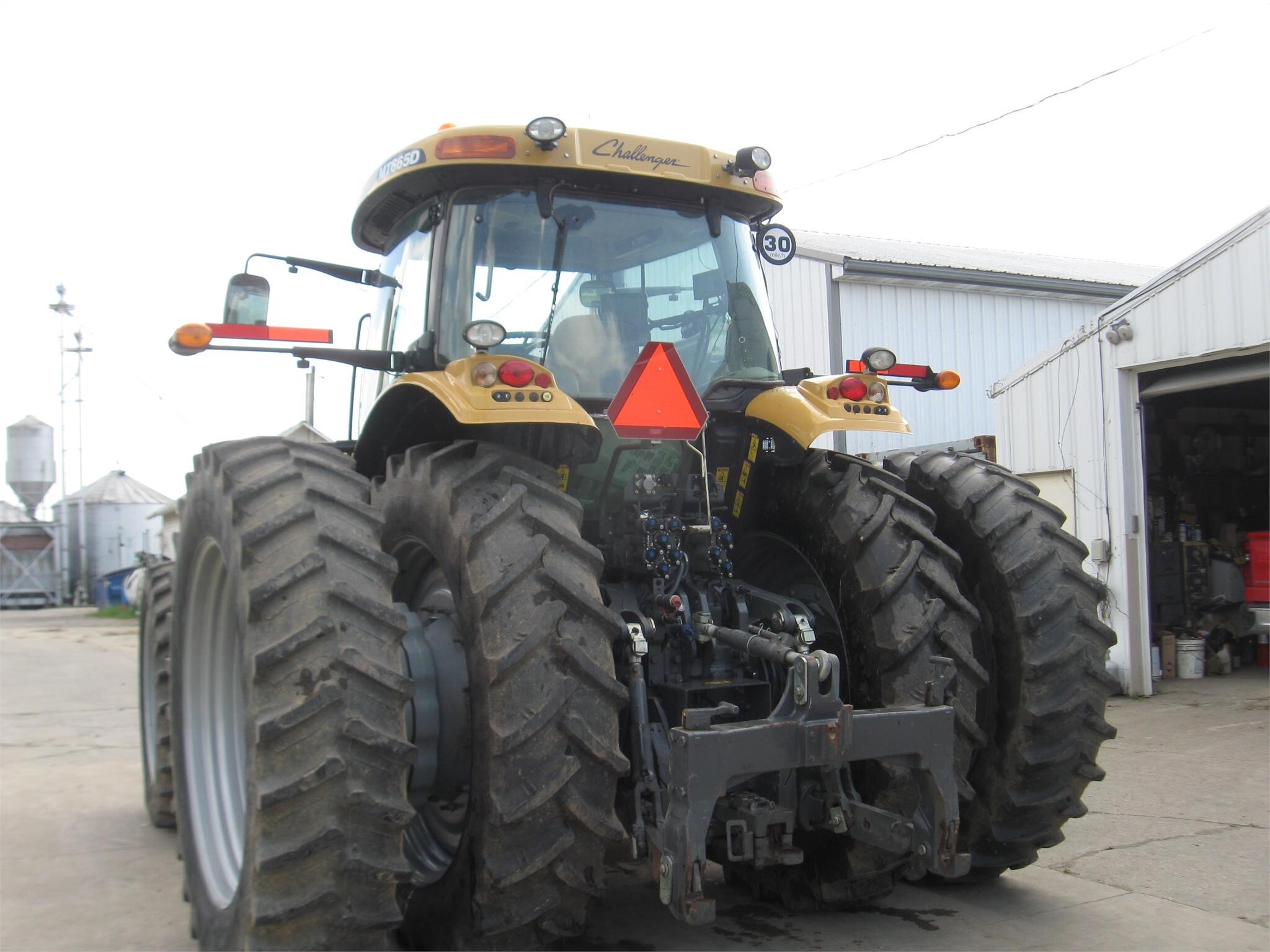 2013 Challenger MT665D Tractor