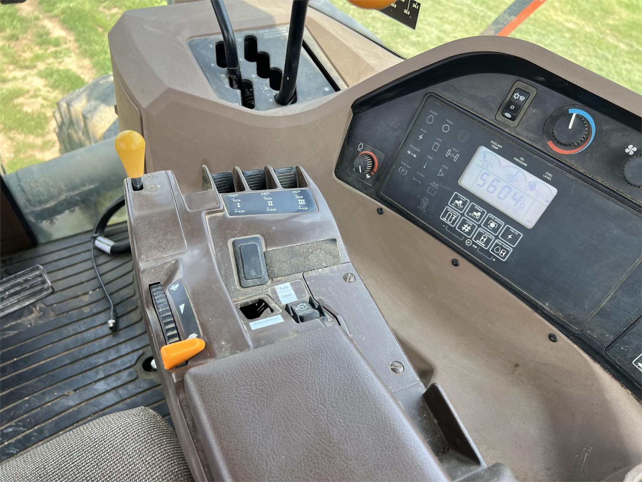 2000 John Deere 9100 Tractor