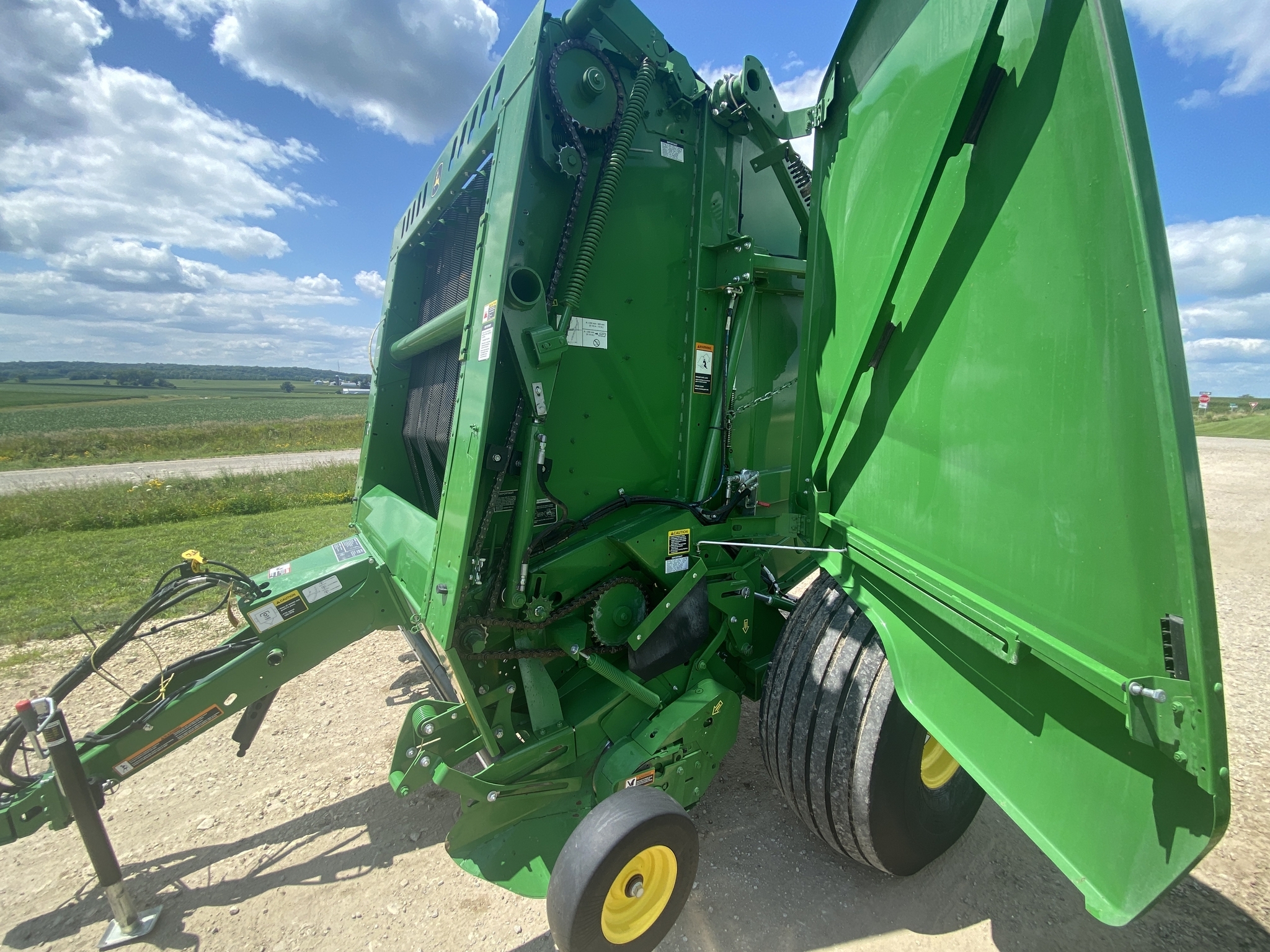 2020 John Deere 560M Round Baler