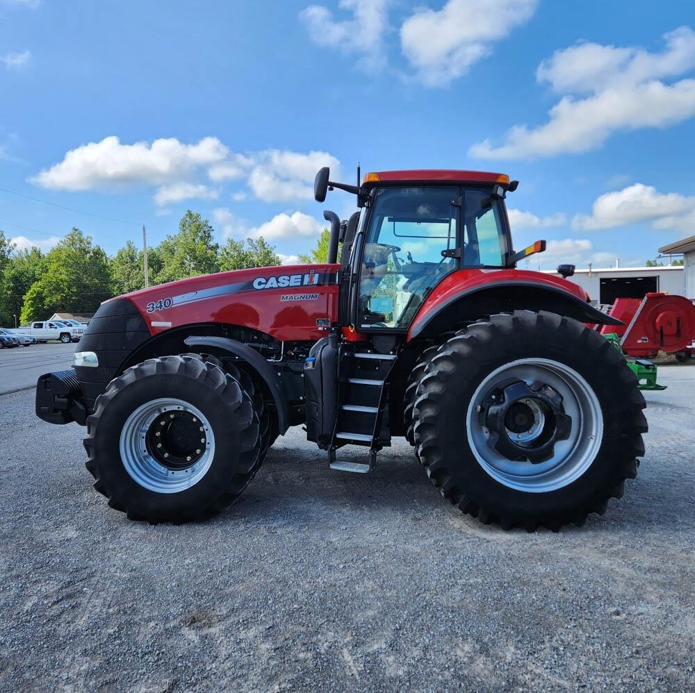 2014 Case IH Magnum 340 Tractor