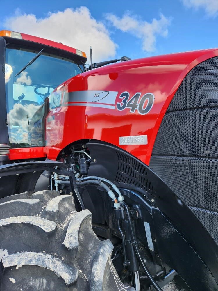 2014 Case IH Magnum 340 Tractor
