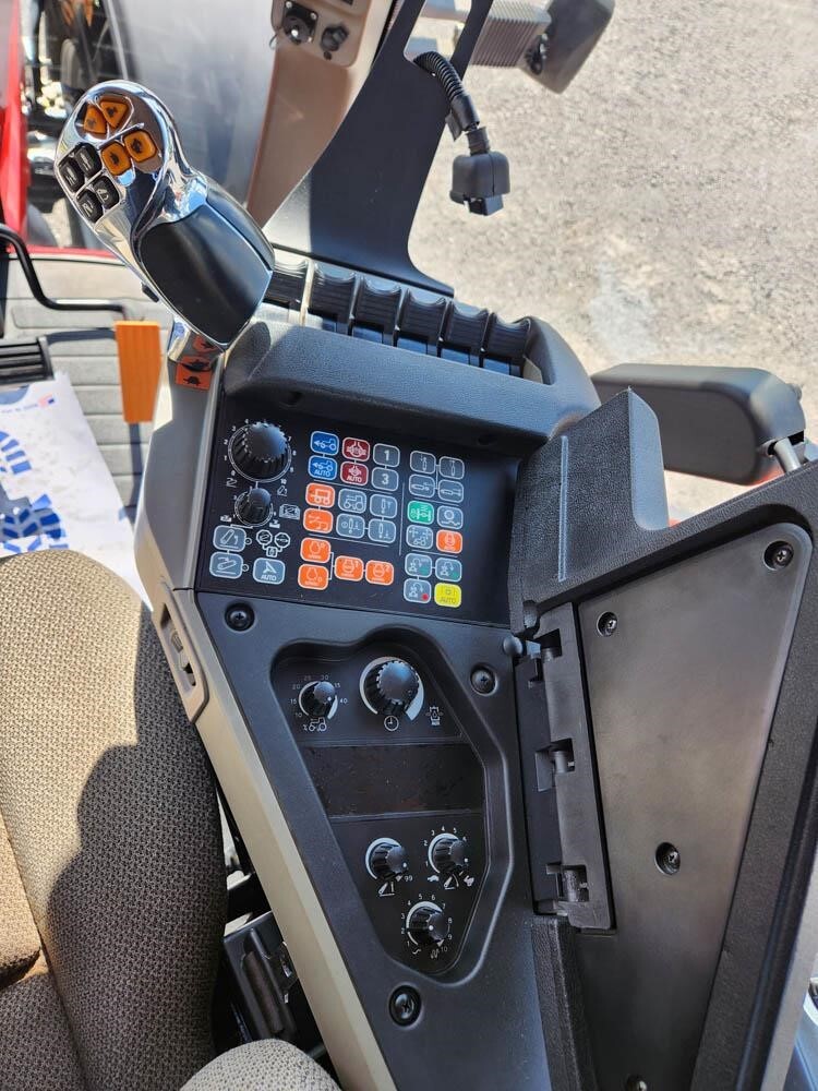 2014 Case IH Magnum 340 Tractor