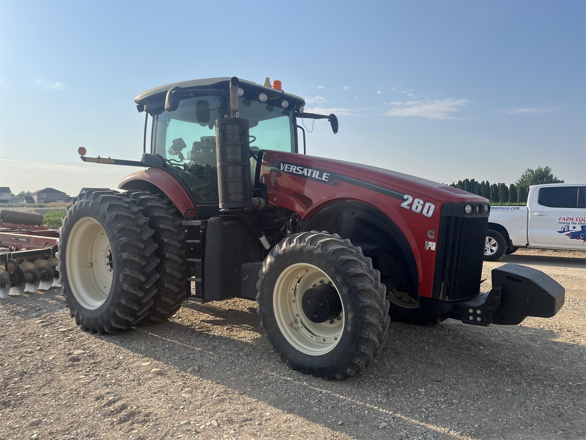 2014 Versatile 260 Tractor