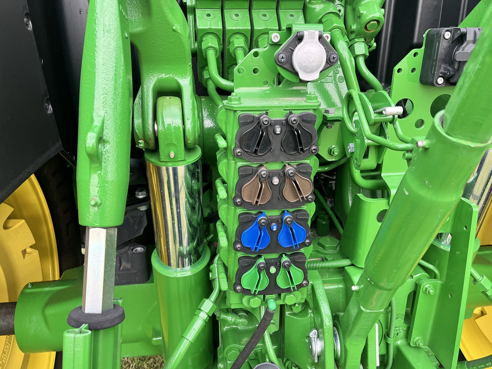 2023 John Deere 6R 145 Tractor