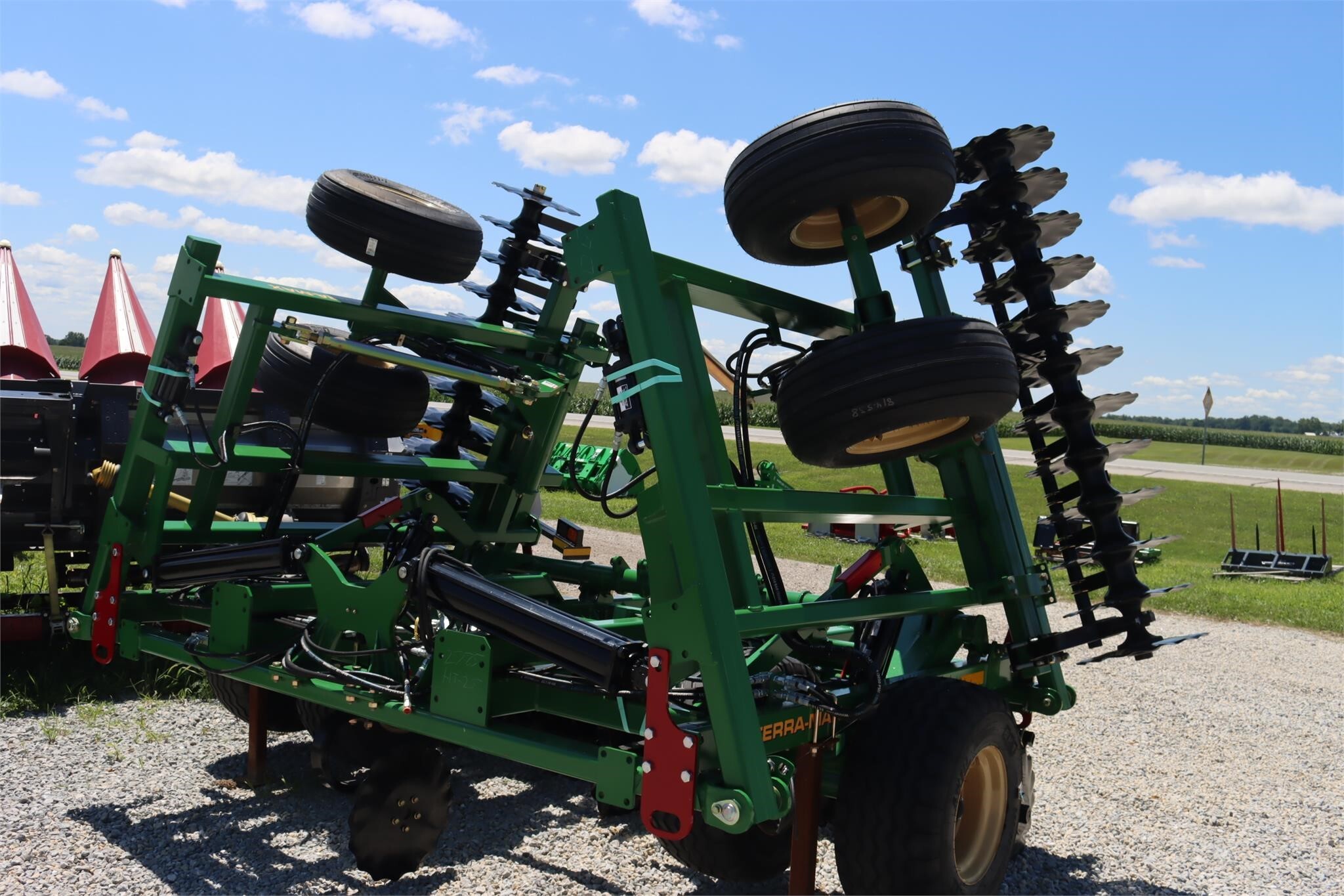  Great Plains HT1100-25 Vertical Tillage
