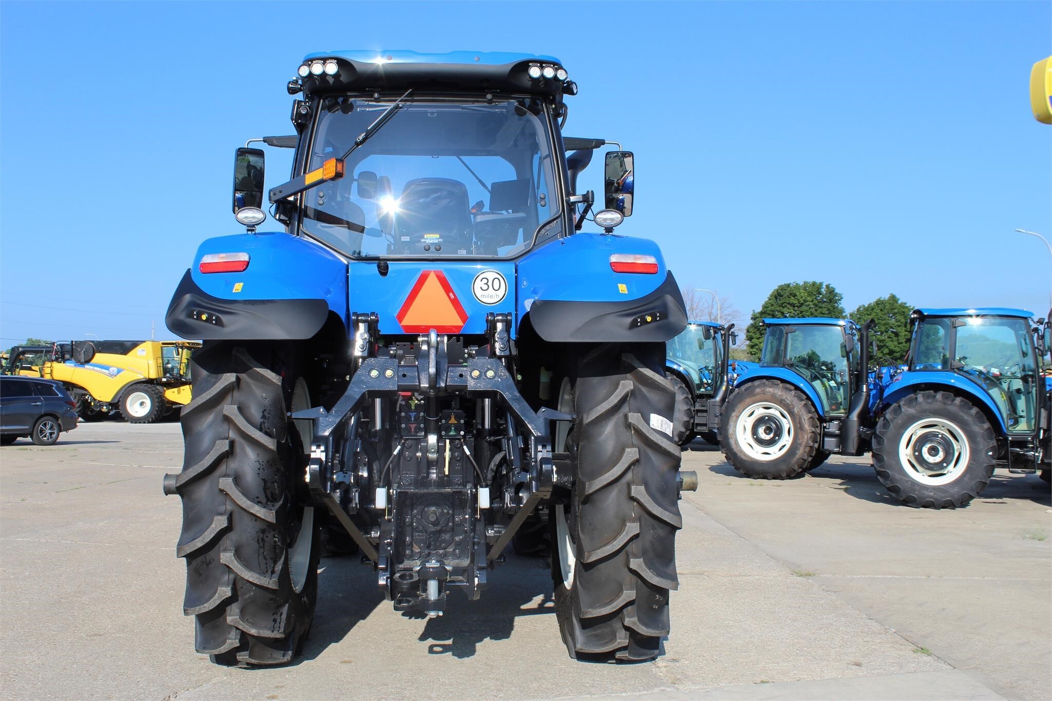 2024 New Holland T8.350 Tractor