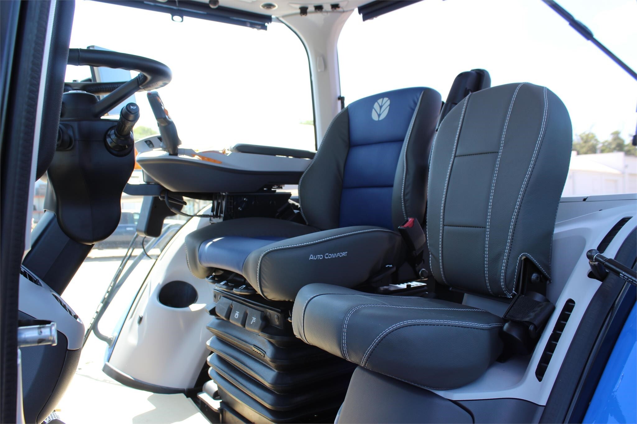 2024 New Holland T8.350 Tractor