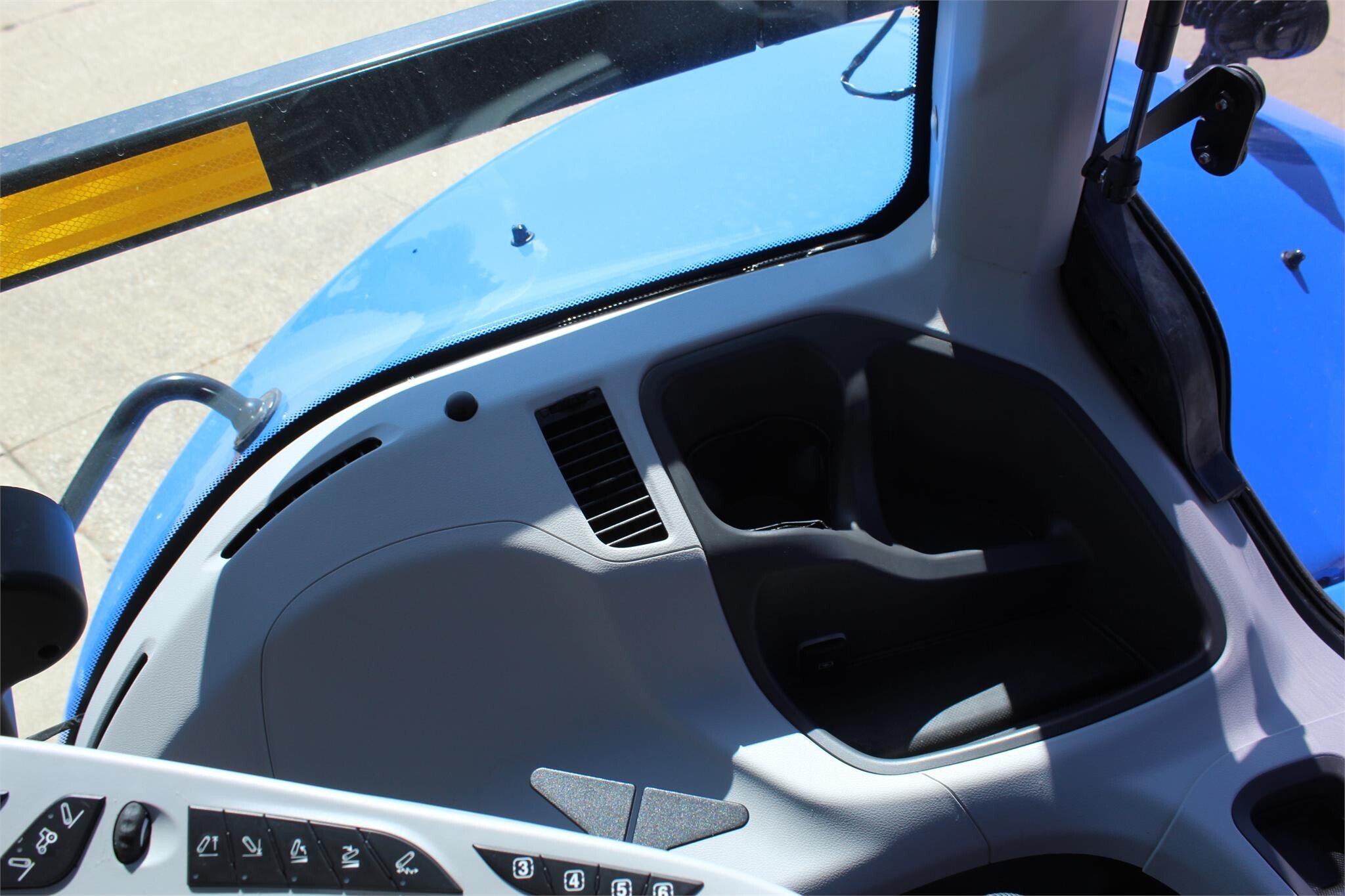 2024 New Holland T8.350 Tractor