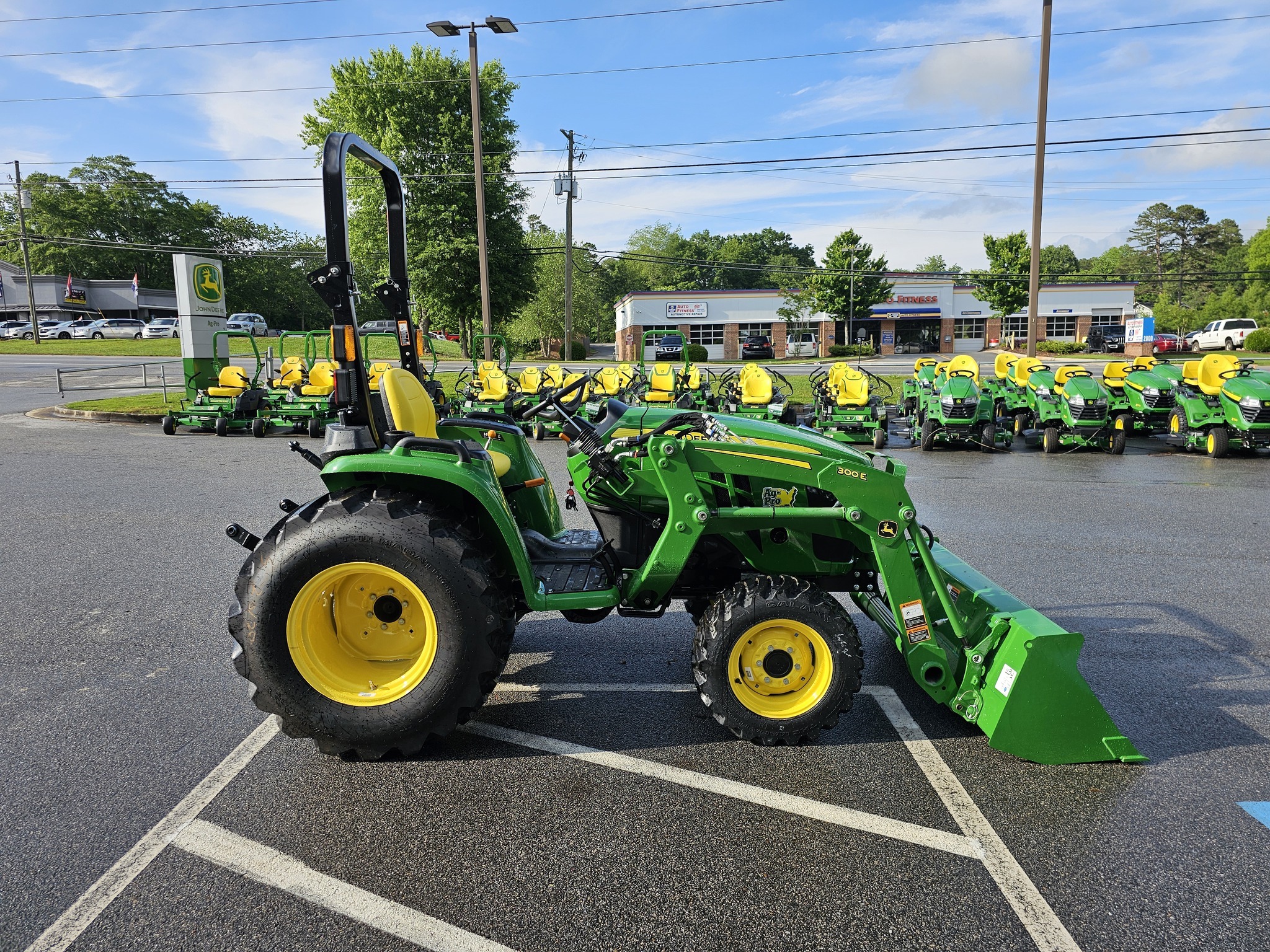 2024 John Deere 3025E Tractor