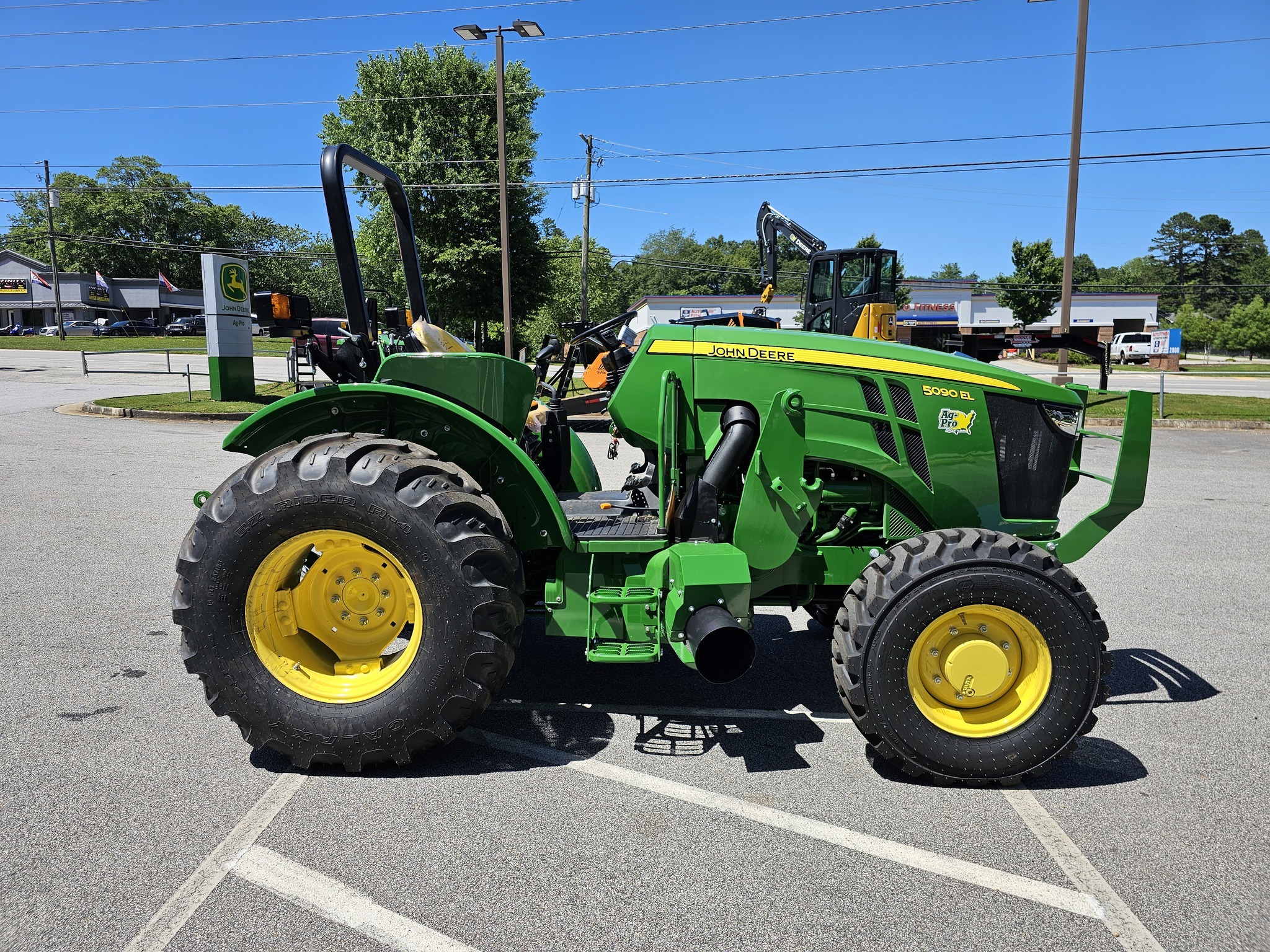 2024 John Deere 5090EL Tractor