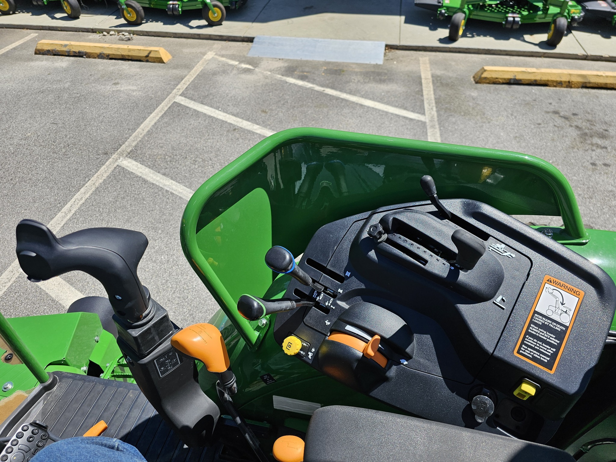 2024 John Deere 5090EL Tractor