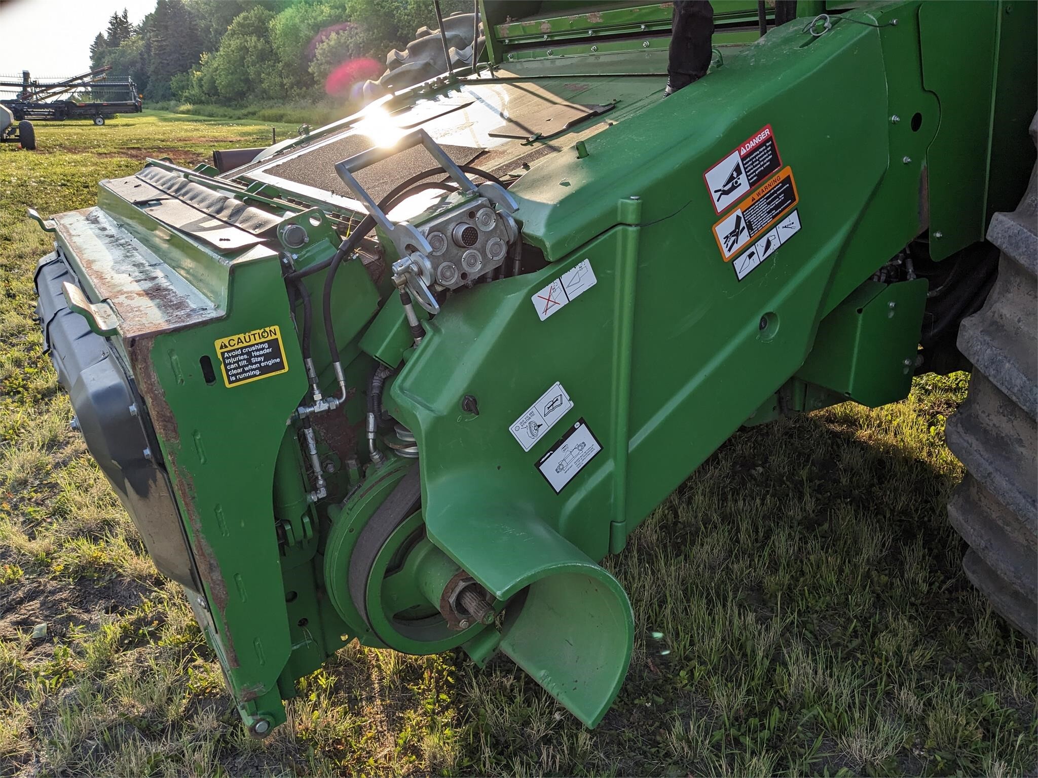 2016 John Deere S690 Combine
