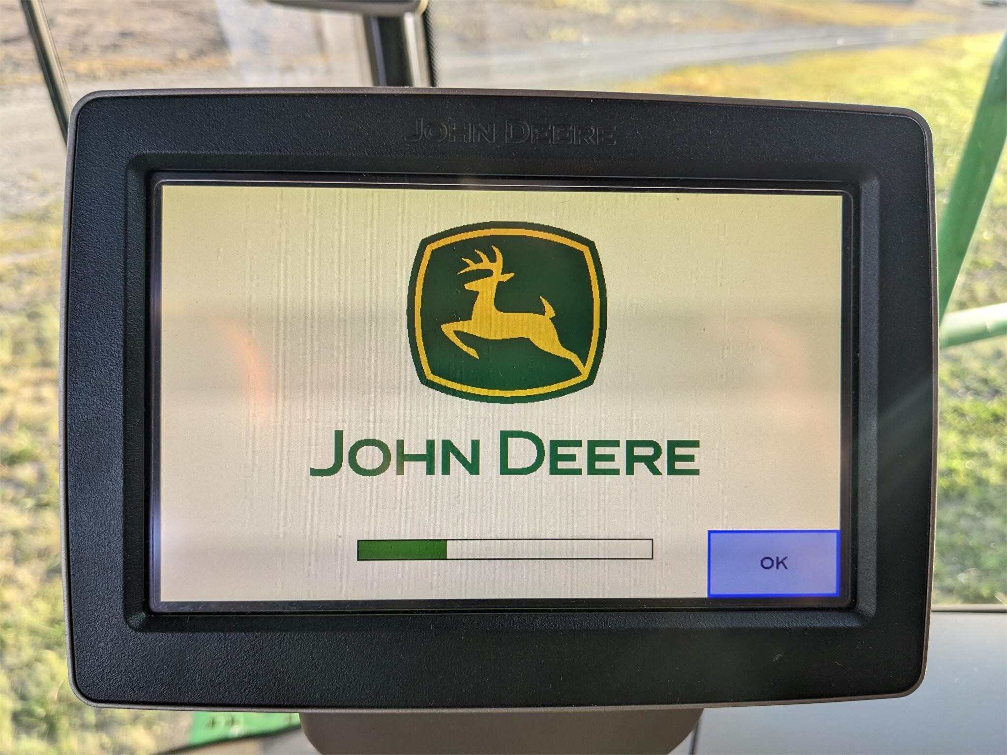 2016 John Deere S690 Combine