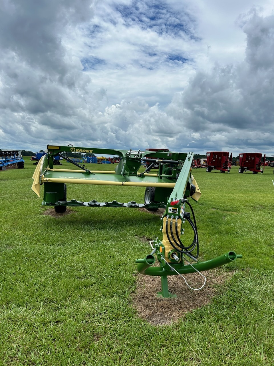 2024 Krone EASY CUT 320 Disk Mower