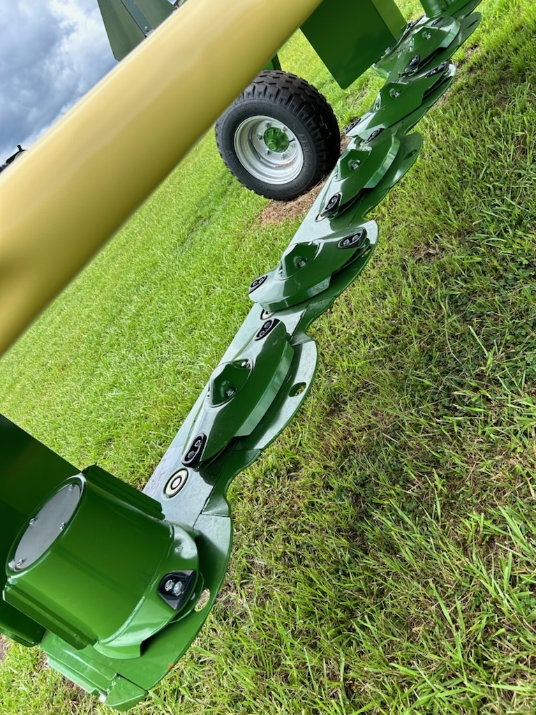 2024 Krone EASY CUT 320 Disk Mower