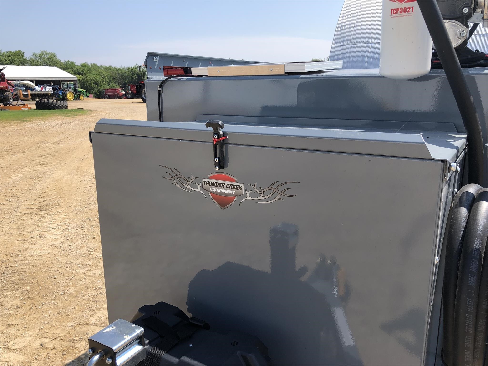 2024 Thunder Creek EV990 Fuel Trucks/Trailer