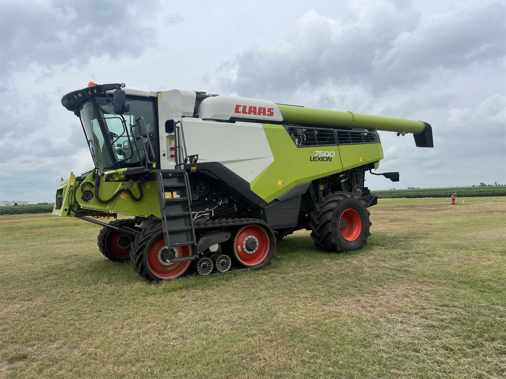 2022 Claas LEXION 7500TT Combine