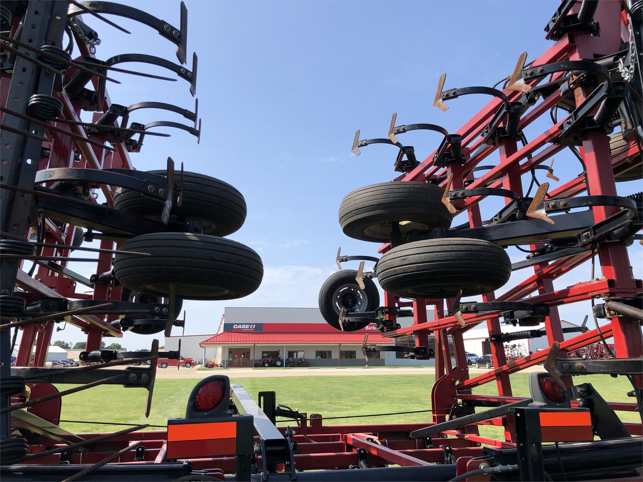 2012 Case IH Tigermate 200 Field Cultivator