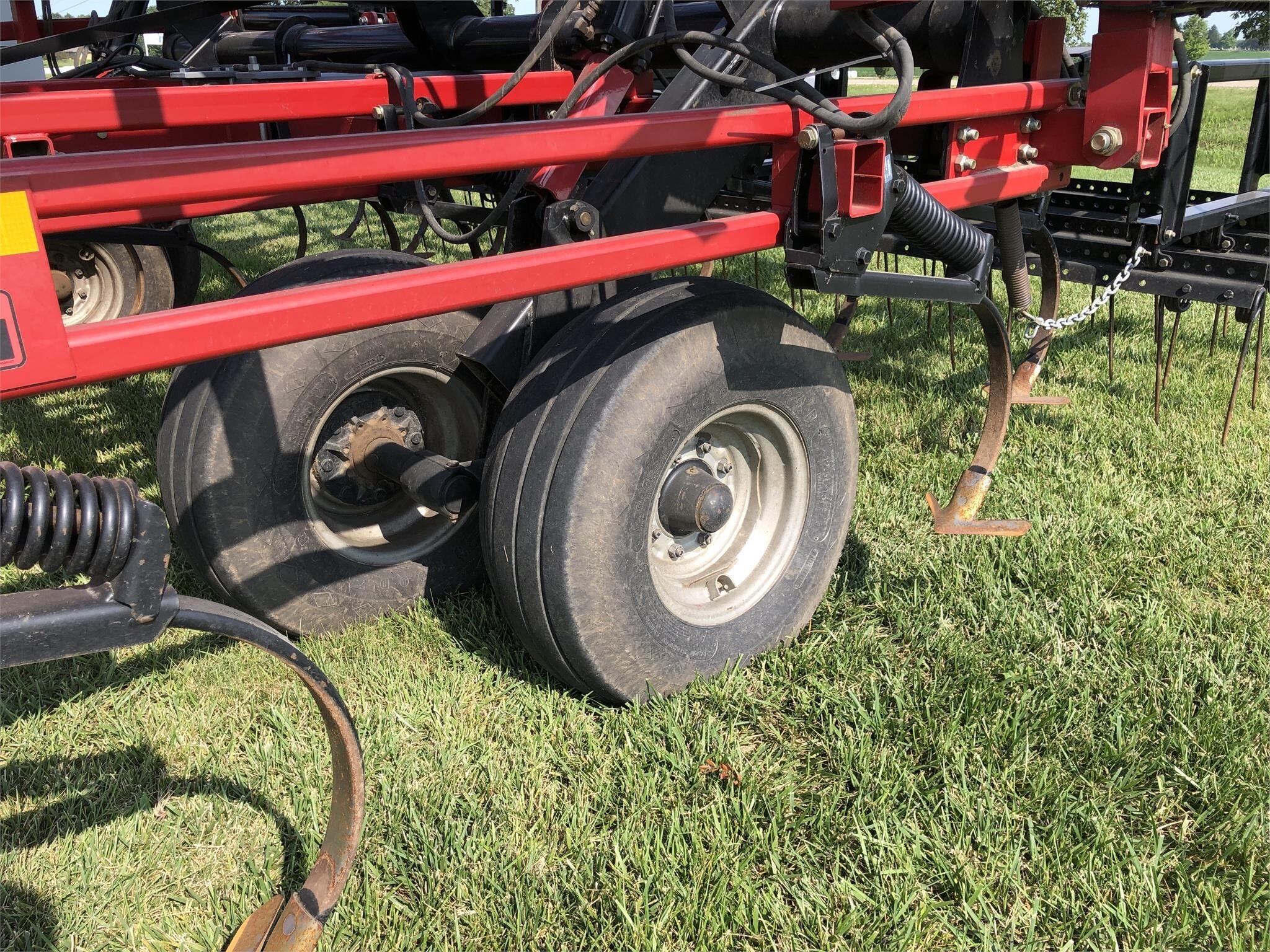 2012 Case IH Tigermate 200 Field Cultivator