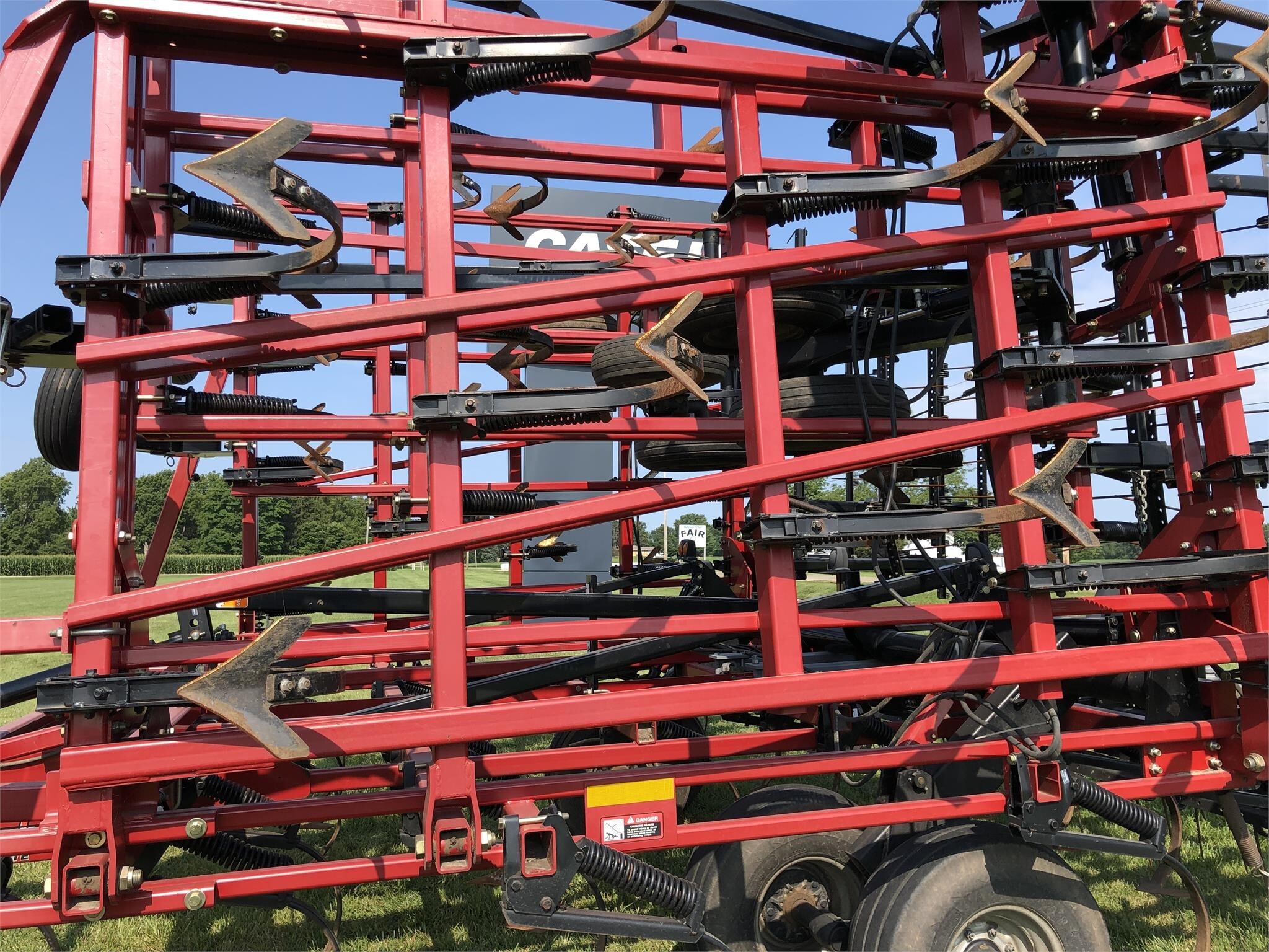 2012 Case IH Tigermate 200 Field Cultivator