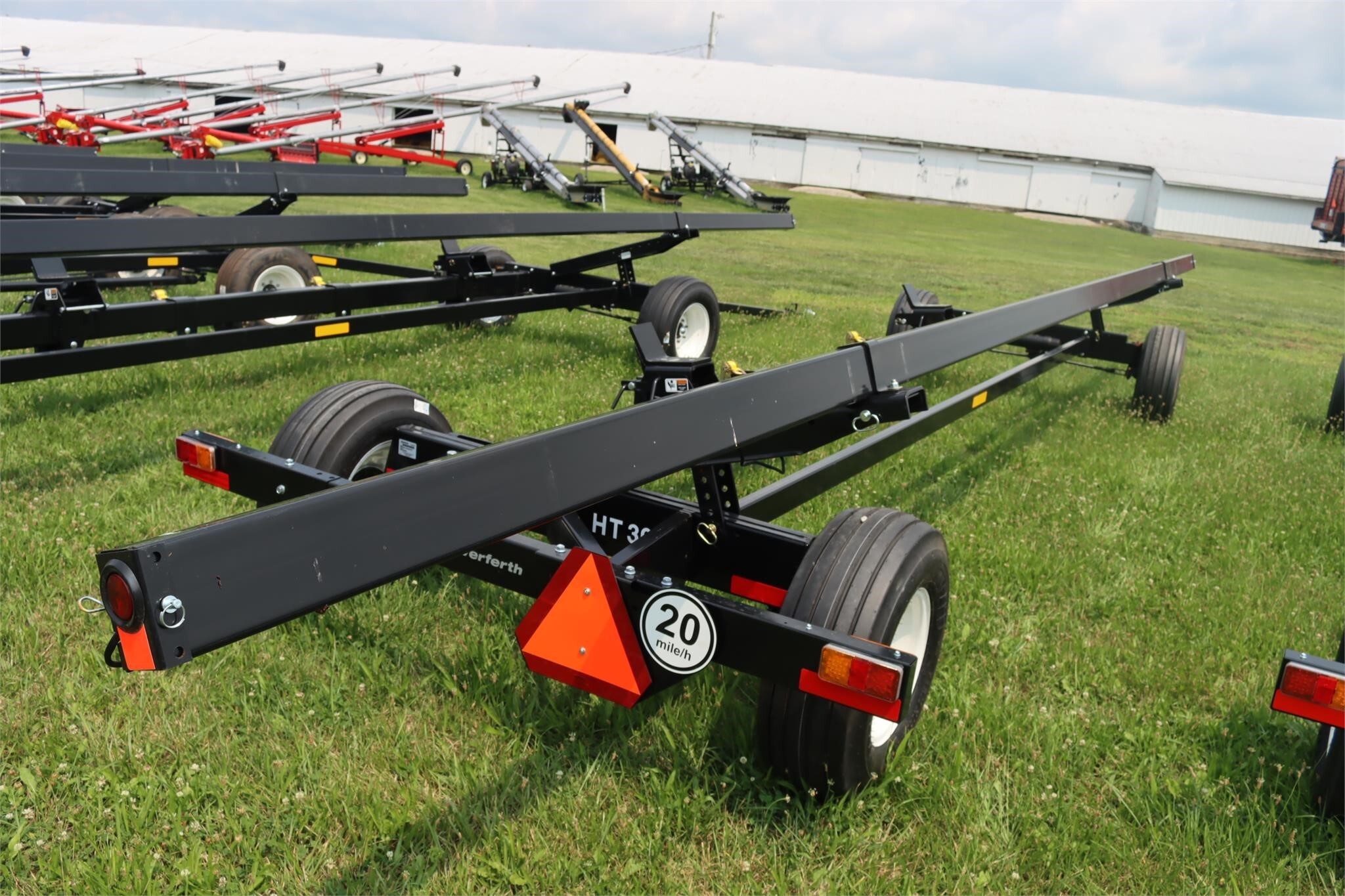  Unverferth HT30 Header Trailer