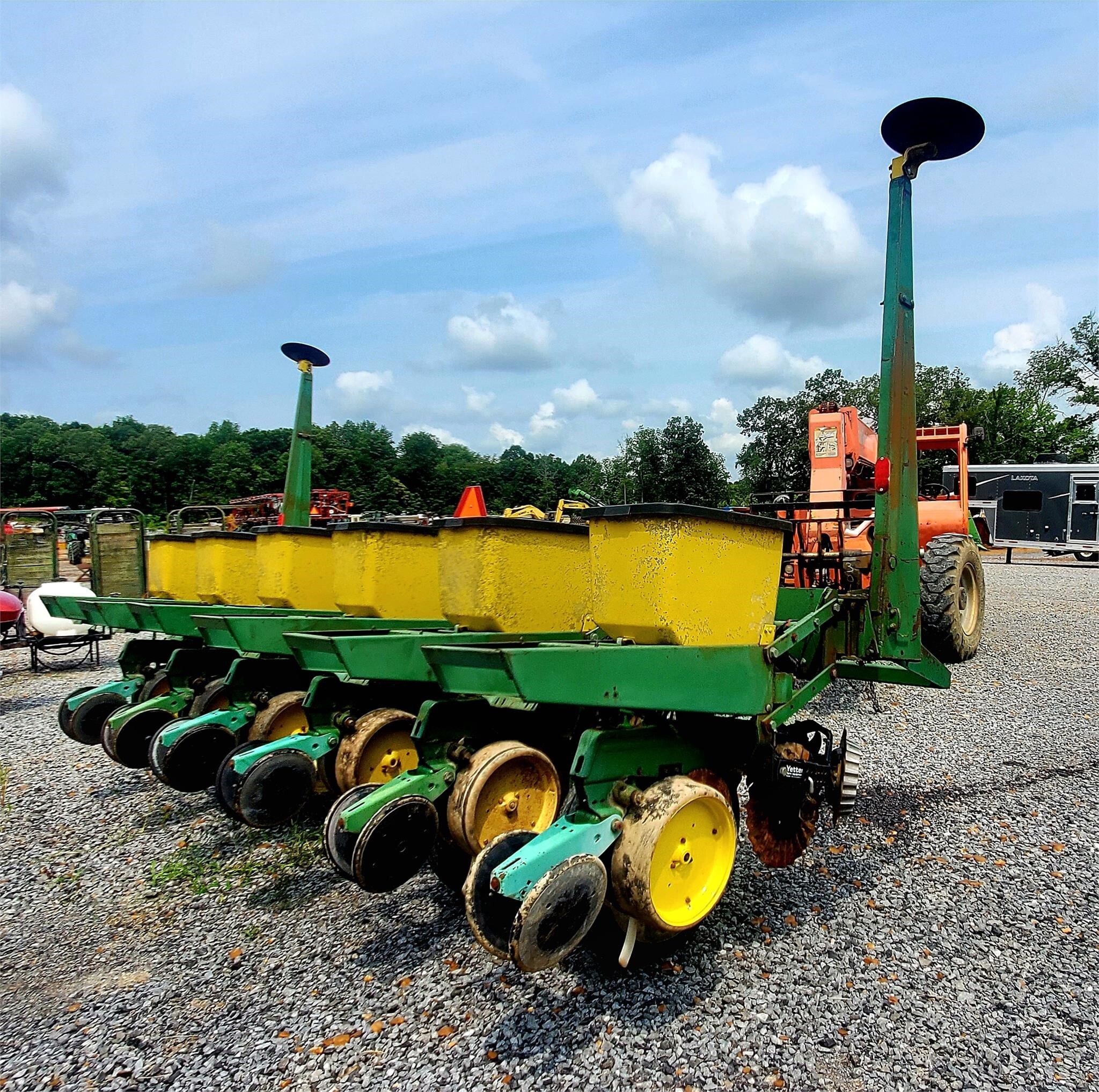 John Deere P7000 Miscellaneous - $6,500 | Machinery Pete