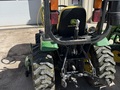 2015 John Deere 2025R Tractor