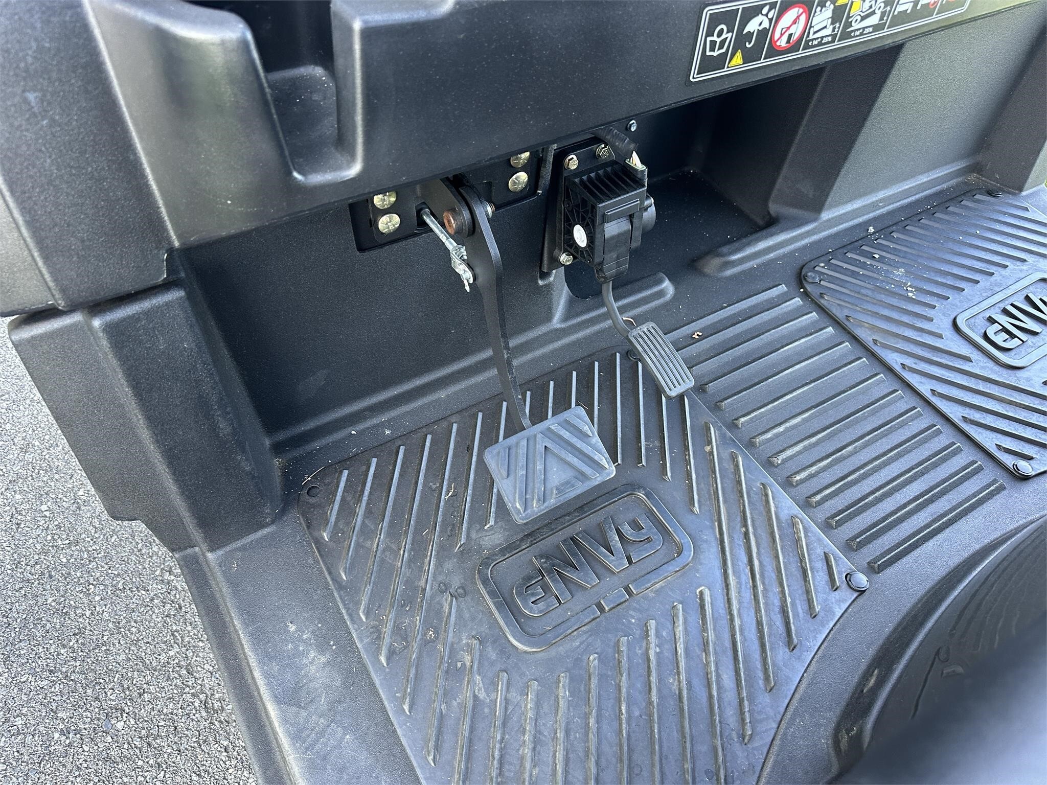 2023 Envy NV4 ATVs and Utility Vehicle