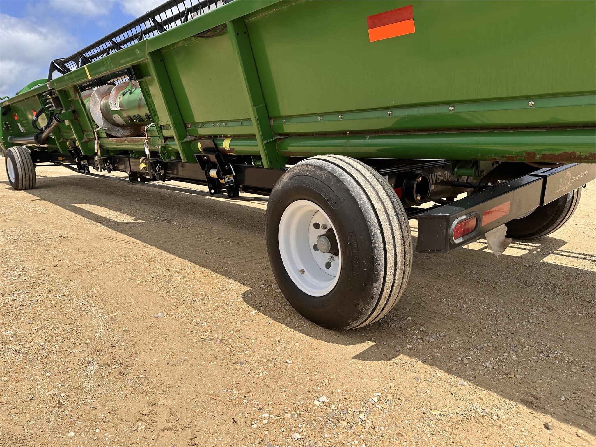 2023 Unverferth AWS36 Header Trailer