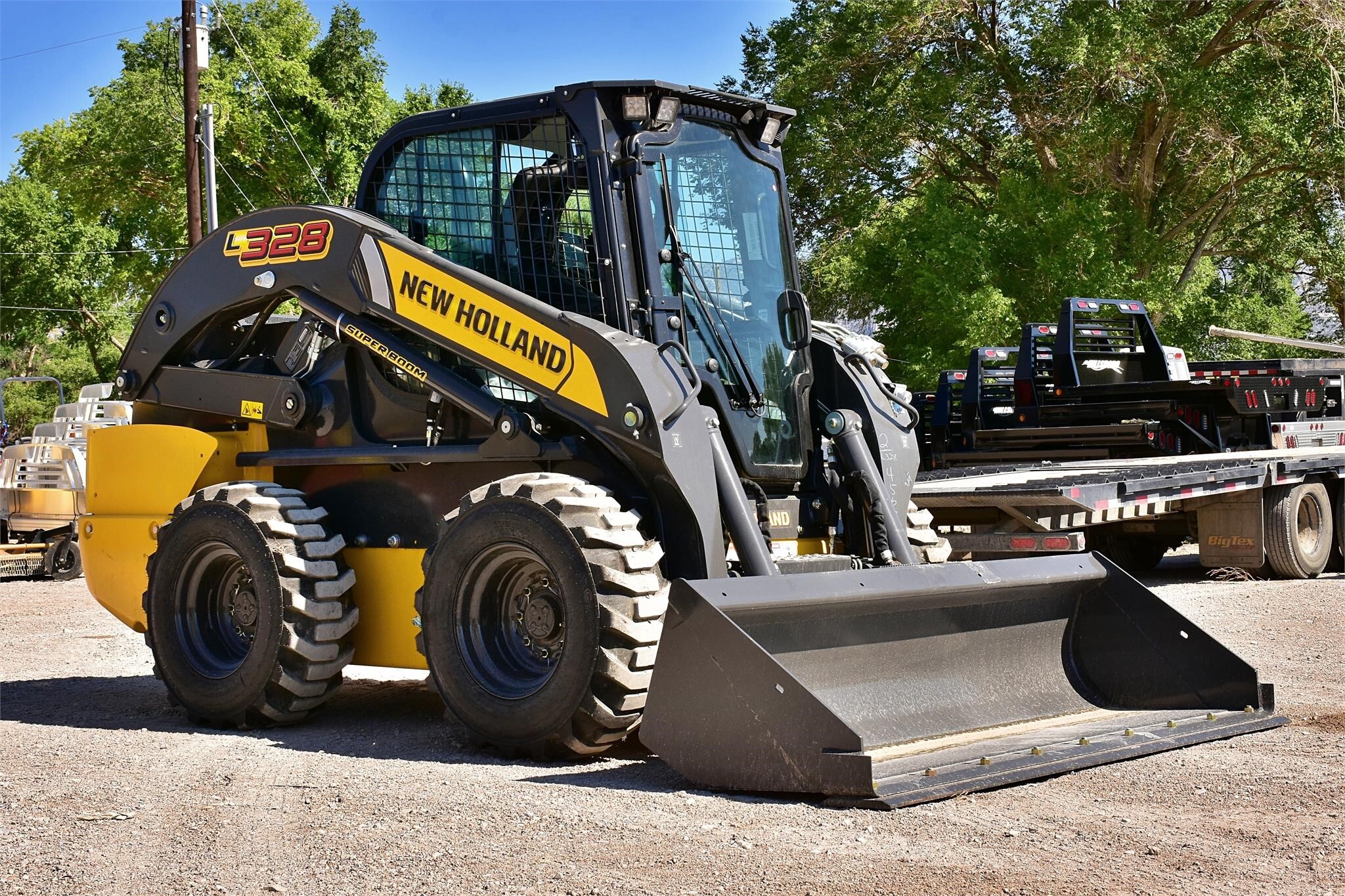 2022 New Holland L328 Skid Steer
