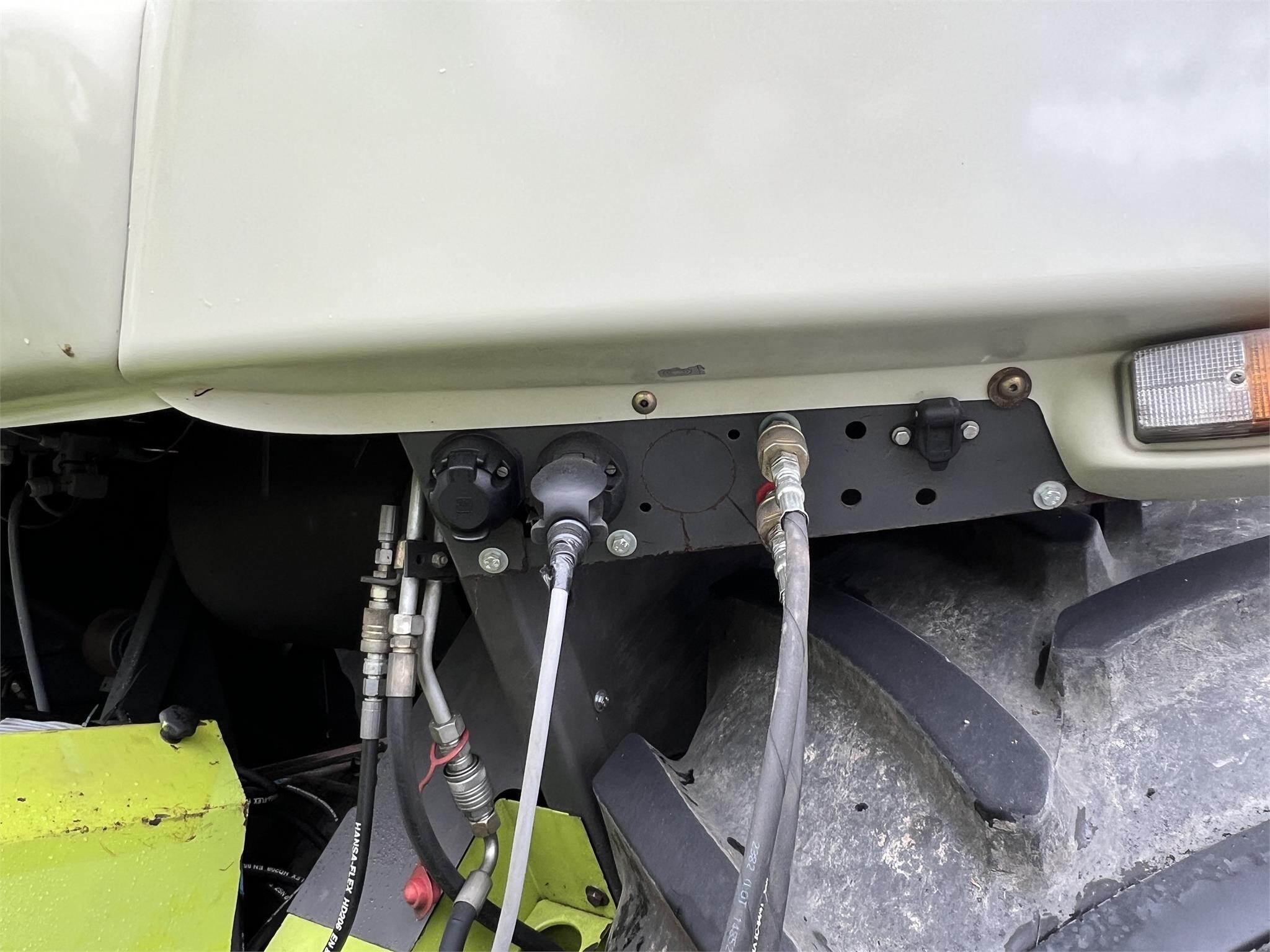 2009 Claas Jaguar 8700 Self-Propelled Windrowers and Swather