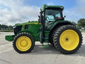 2022 John Deere 7R 210 Tractor