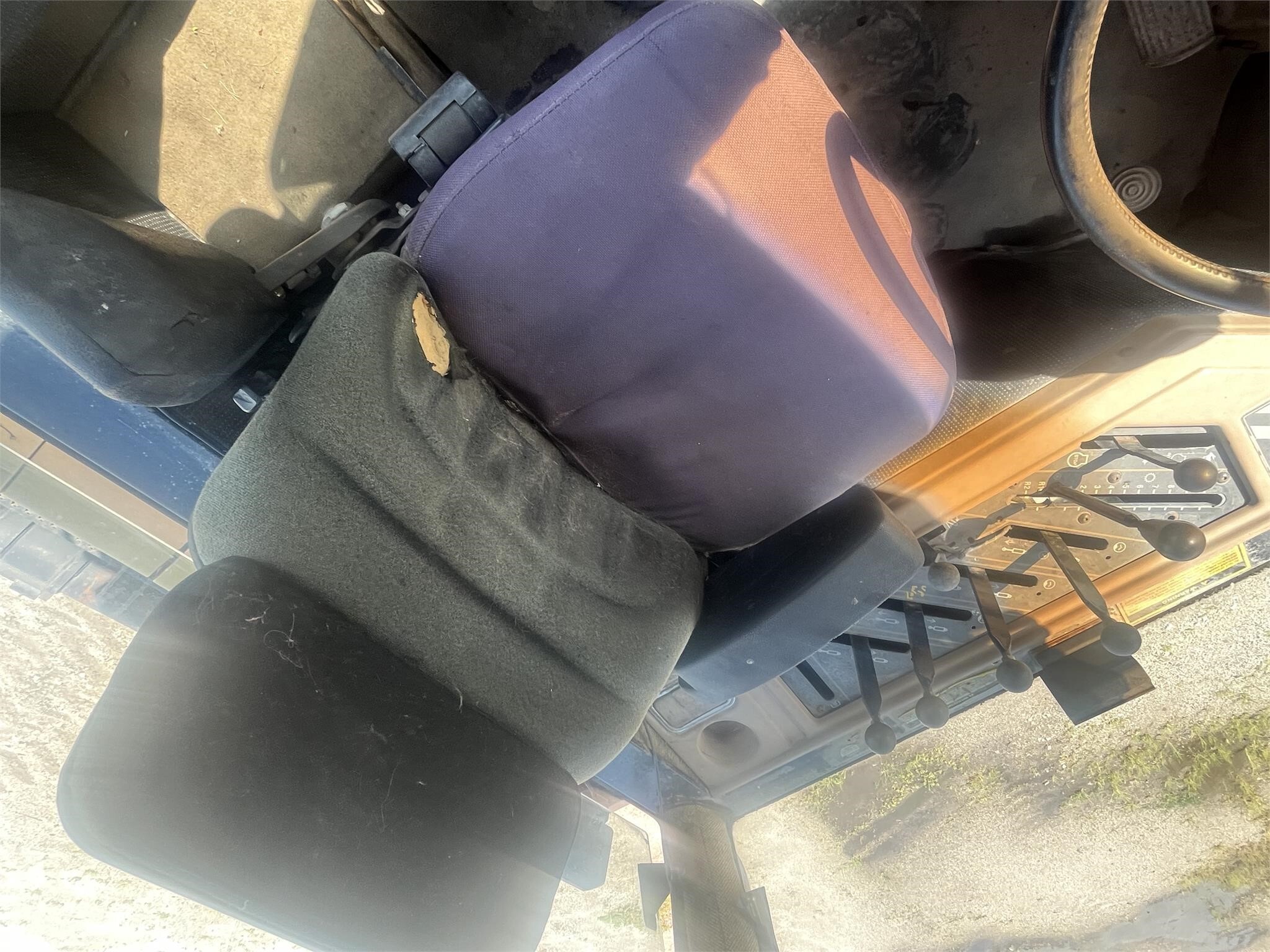 1987 Caterpillar Challenger 65 Tractor