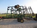  John Deere 980 Field Cultivator