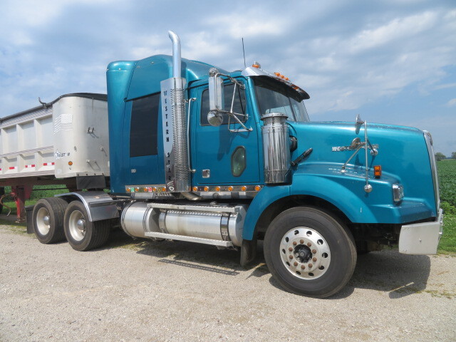 2006 Western Star Semi Truck Semi Trucks/Trailer