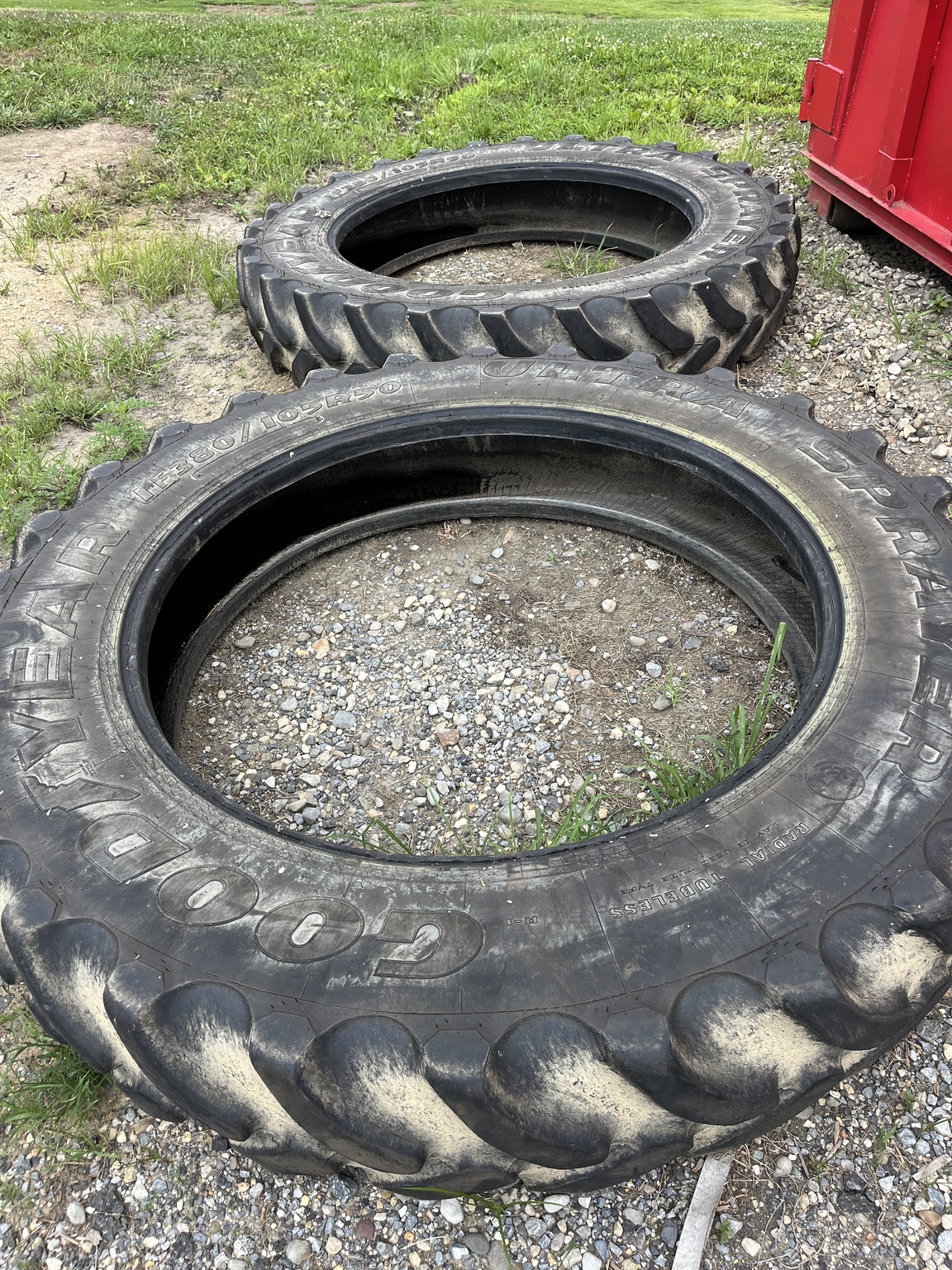  Goodyear 380/105R50 Wheels / Tires / Track