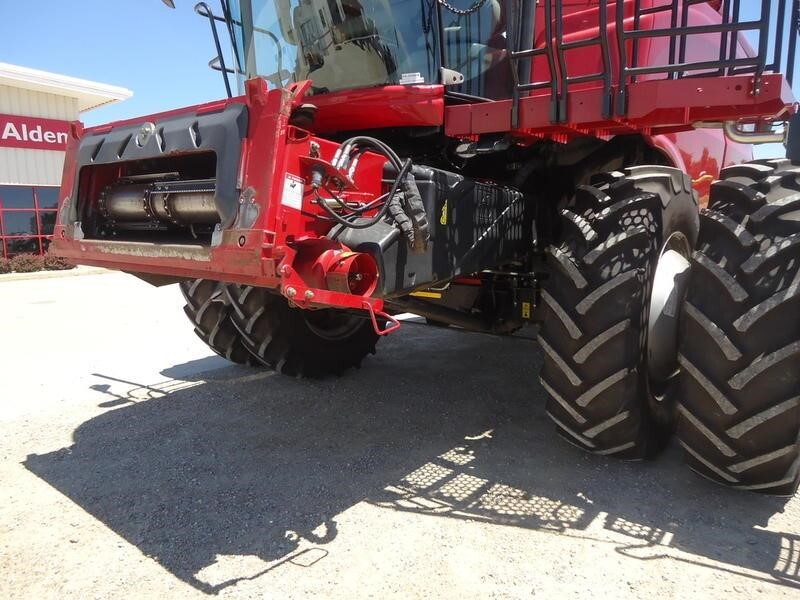 2007 Case IH 8010 Combine