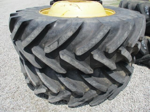  Michelin 520/85R42 Miscellaneous