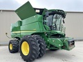2016 John Deere S680 Combine