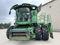 2016 John Deere S680 Combine