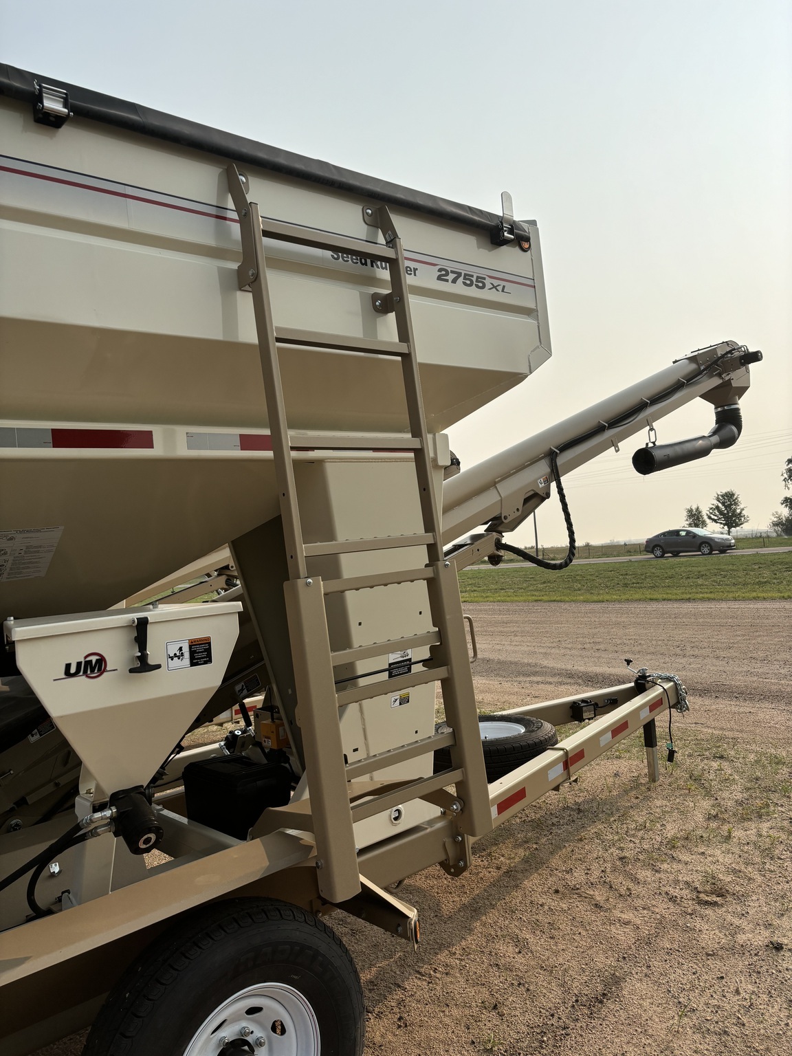 2022 Unverferth 2755XL Seed Tender