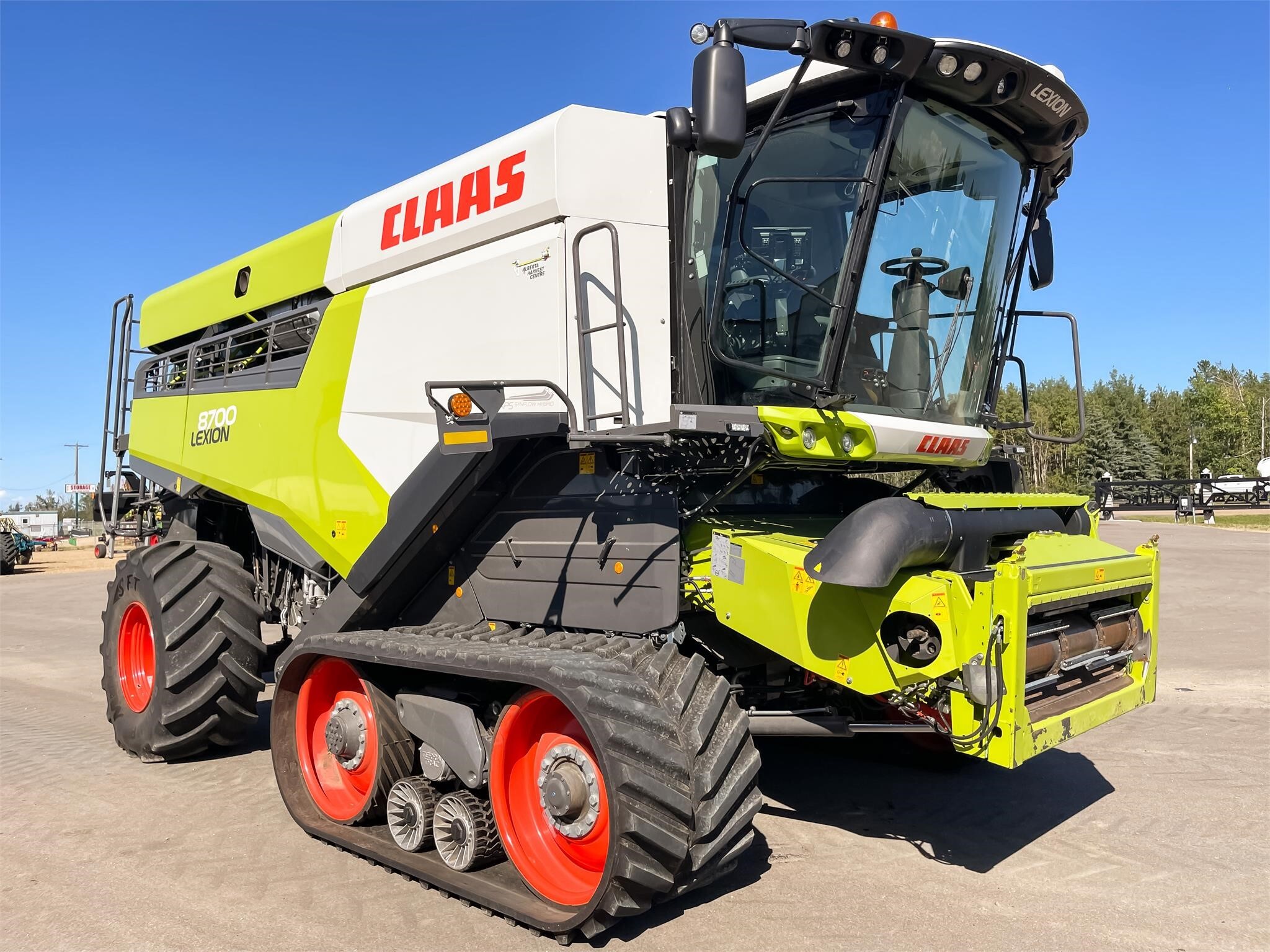 2022 Claas 8700TT Combine